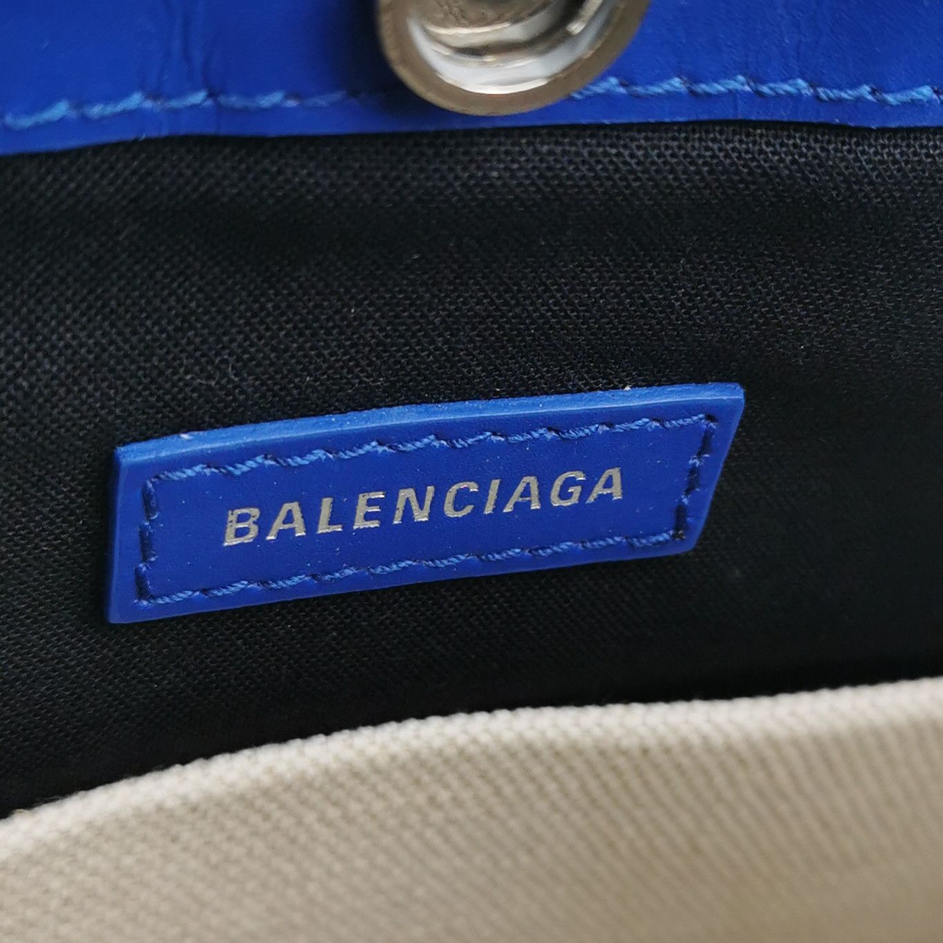 Balenciaga Balenciaga Women os Shoulder Bags Size ONE SIZE - 8 Thumbnail