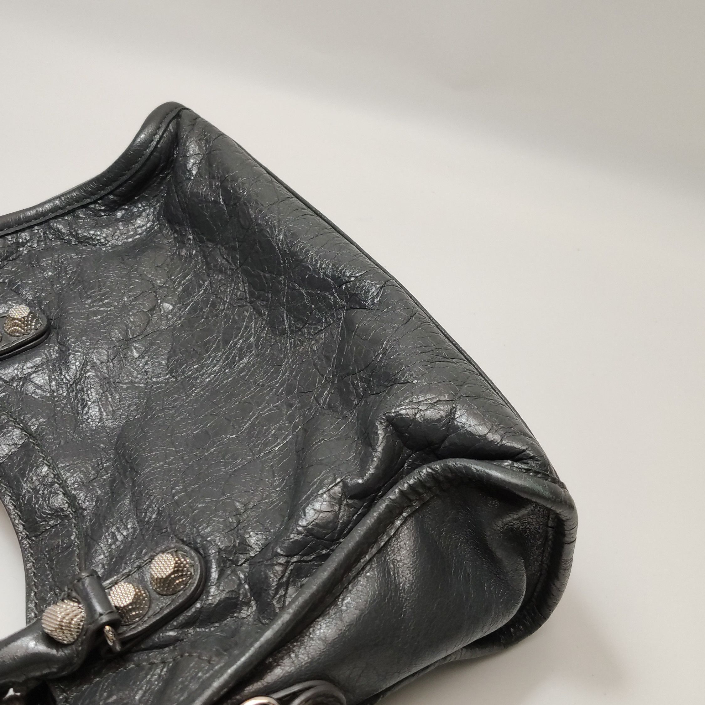 Balenciaga Balenciaga Women os Shoulder Bags Size ONE SIZE - 16 Thumbnail