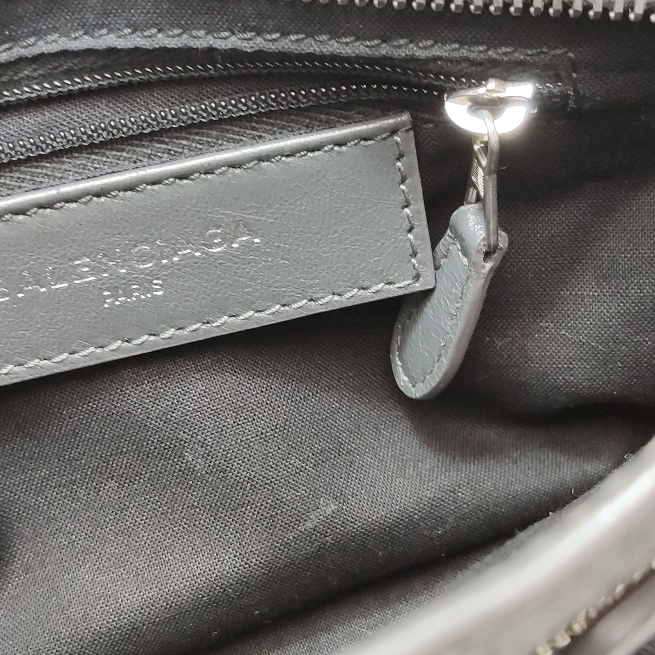 Balenciaga Balenciaga Women os Shoulder Bags Size ONE SIZE - 10 Thumbnail