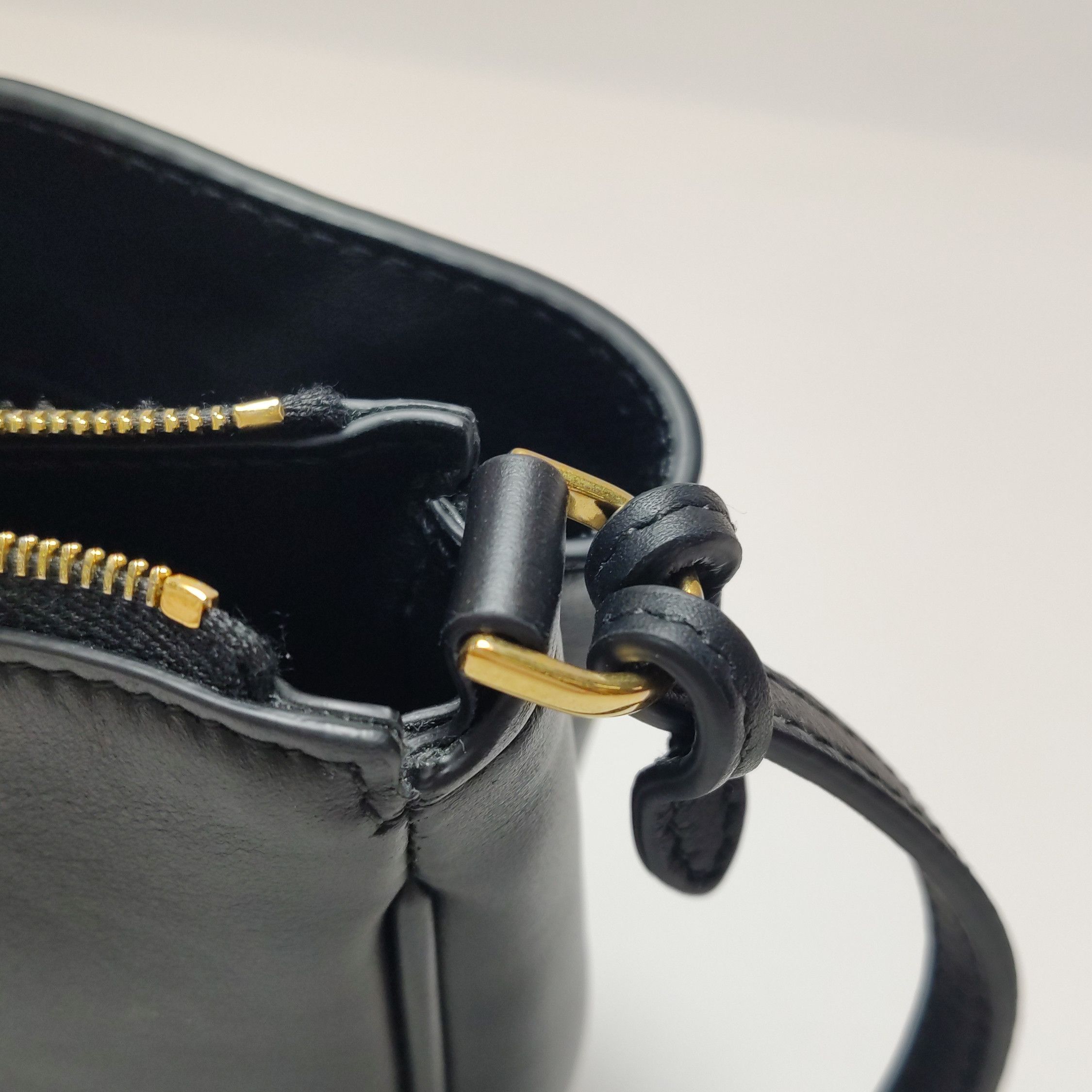 Balenciaga Balenciaga Women os Shoulder Bags Size ONE SIZE - 14 Thumbnail