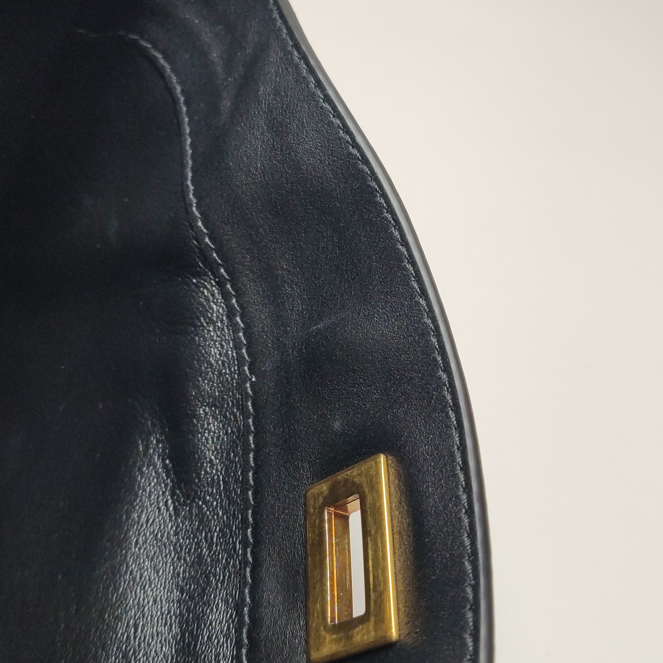 Balenciaga Balenciaga Women os Shoulder Bags Size ONE SIZE - 11 Thumbnail
