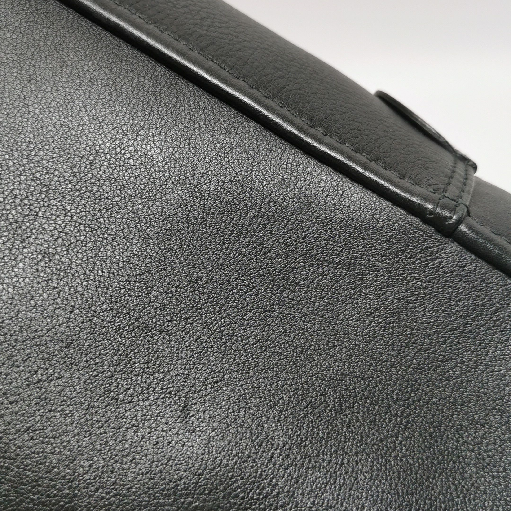 Balenciaga Balenciaga Women os Shoulder Bags Size ONE SIZE - 21 Thumbnail