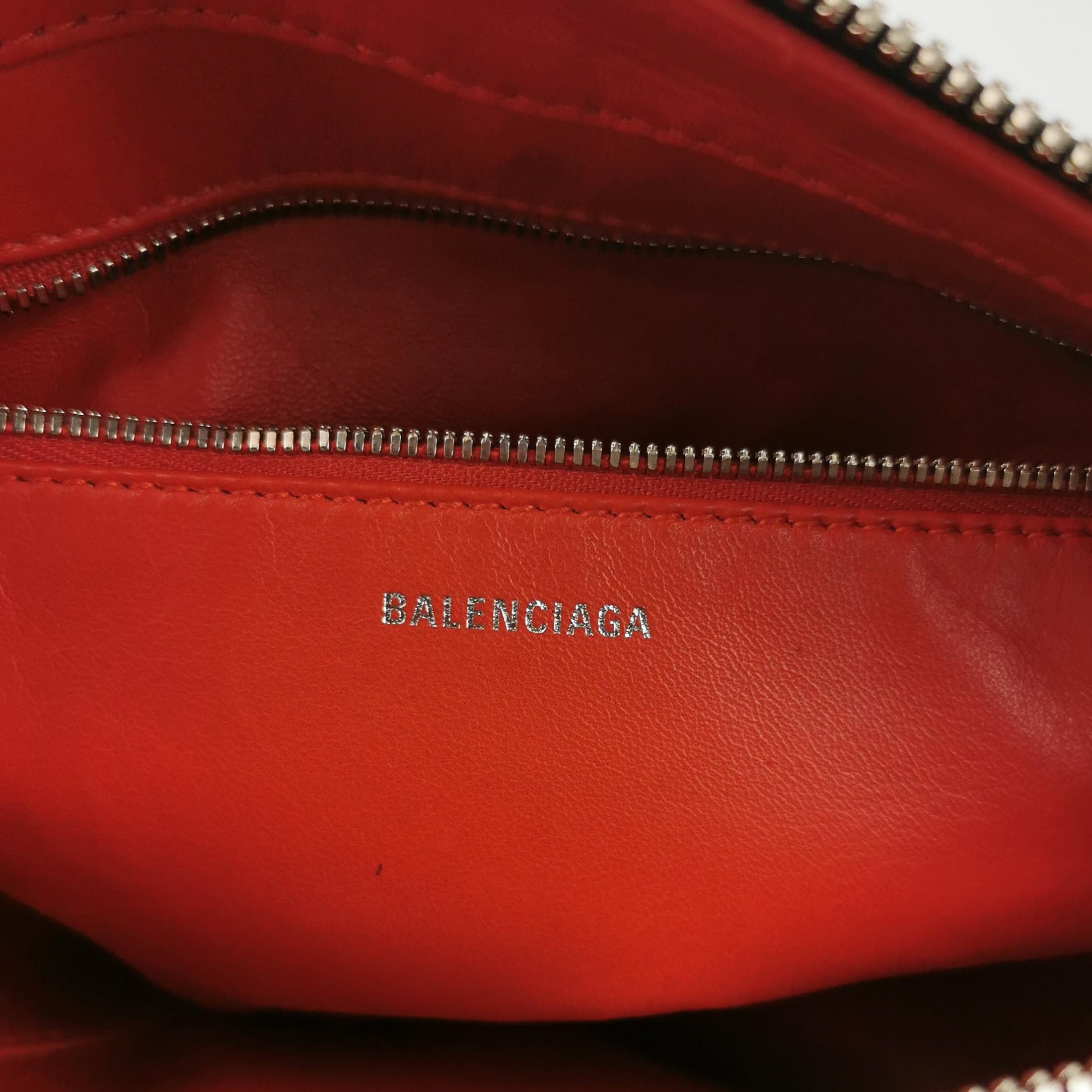 Balenciaga Balenciaga Women os Shoulder Bags Size ONE SIZE - 8 Thumbnail