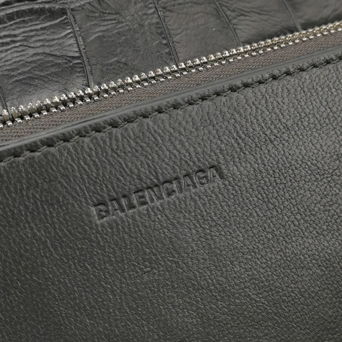 Balenciaga Balenciaga Women os Shoulder Bags Size ONE SIZE - 8 Thumbnail
