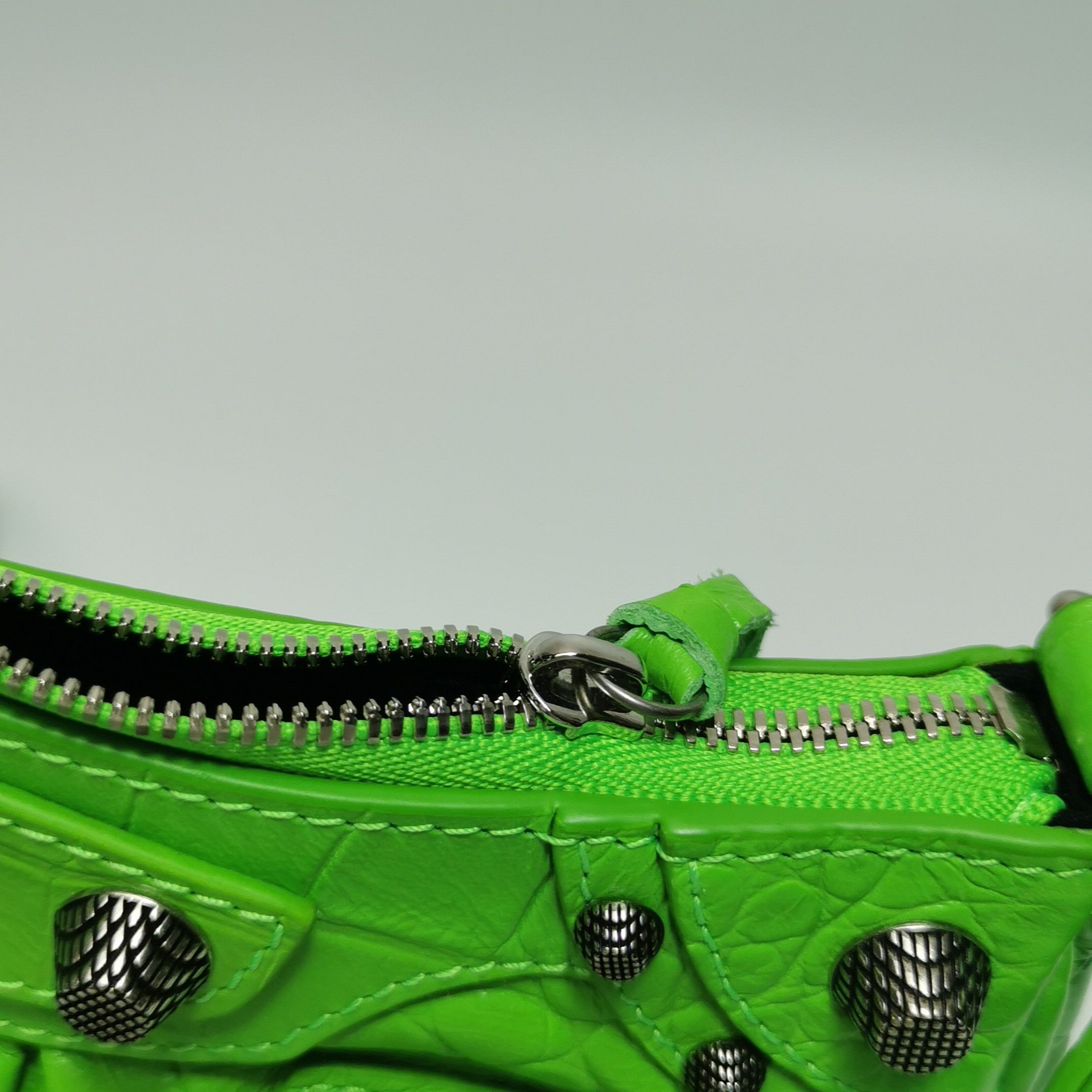 Balenciaga Balenciaga Women os Shoulder Bags Size ONE SIZE - 15 Thumbnail