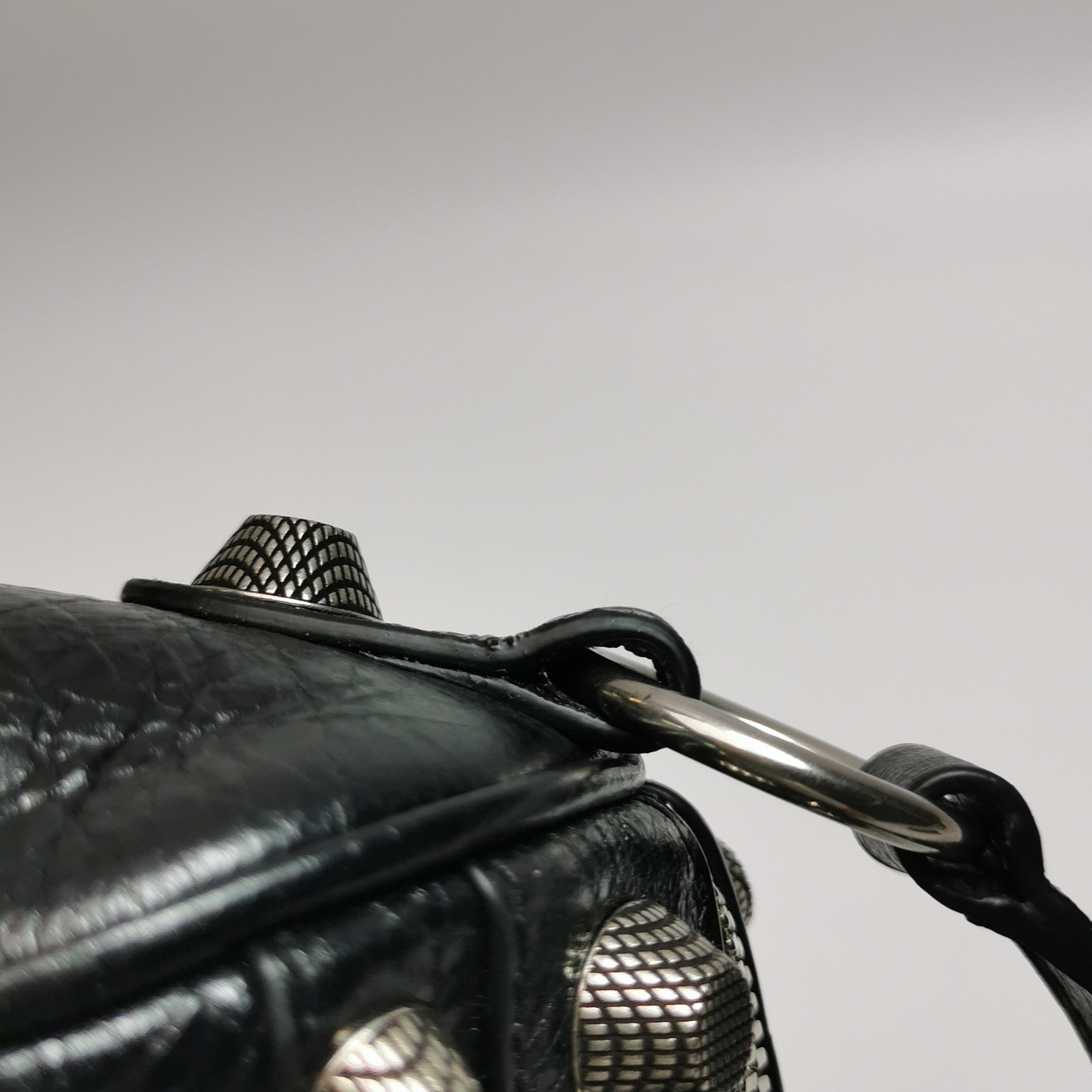Balenciaga Balenciaga Women os Crossbody Bags Size ONE SIZE - 22 Thumbnail