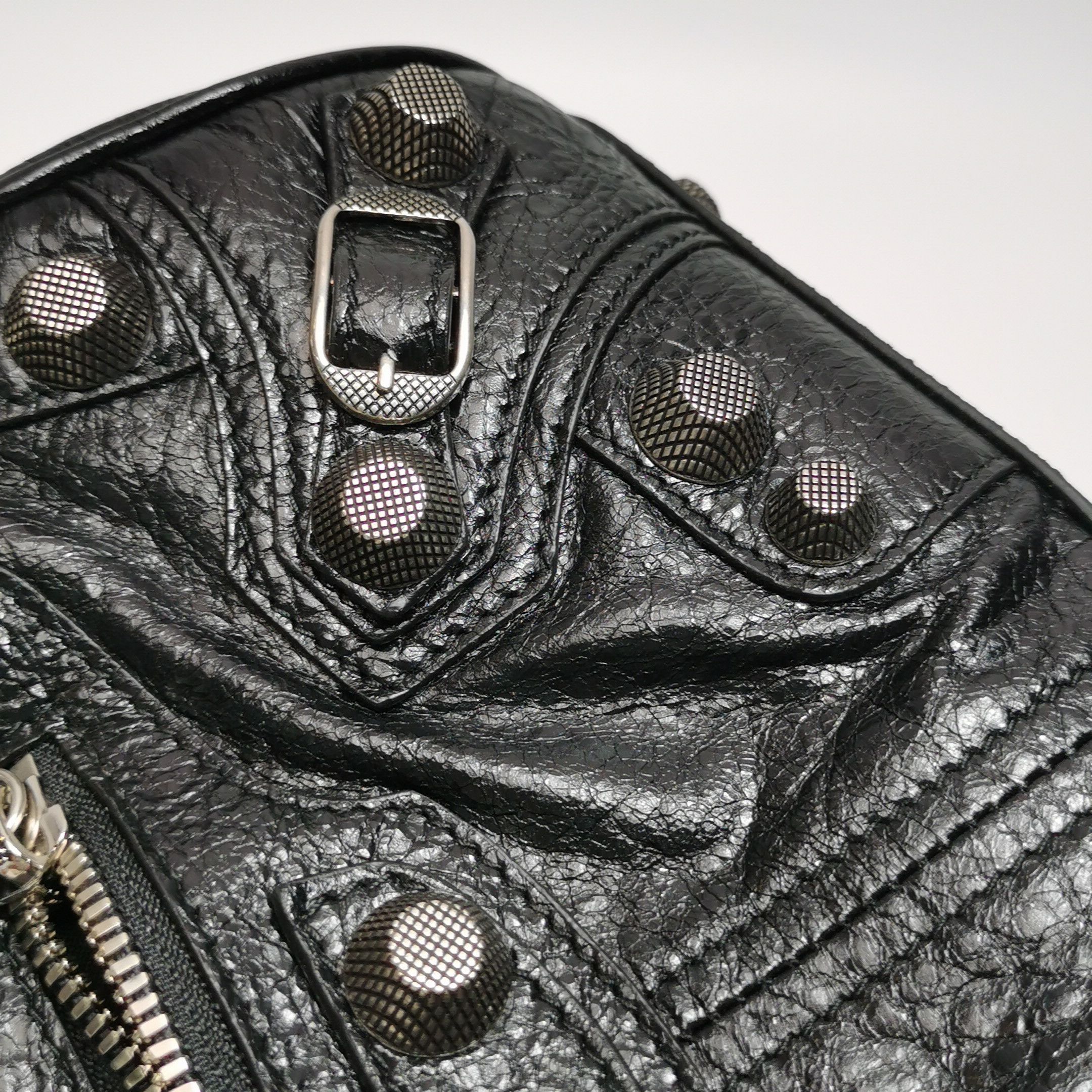 Balenciaga Balenciaga Women os Crossbody Bags Size ONE SIZE - 18 Thumbnail