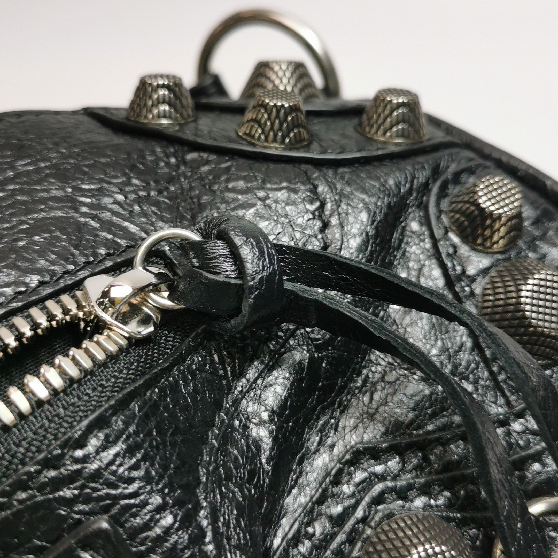 Balenciaga Balenciaga Women os Crossbody Bags Size ONE SIZE - 15 Thumbnail