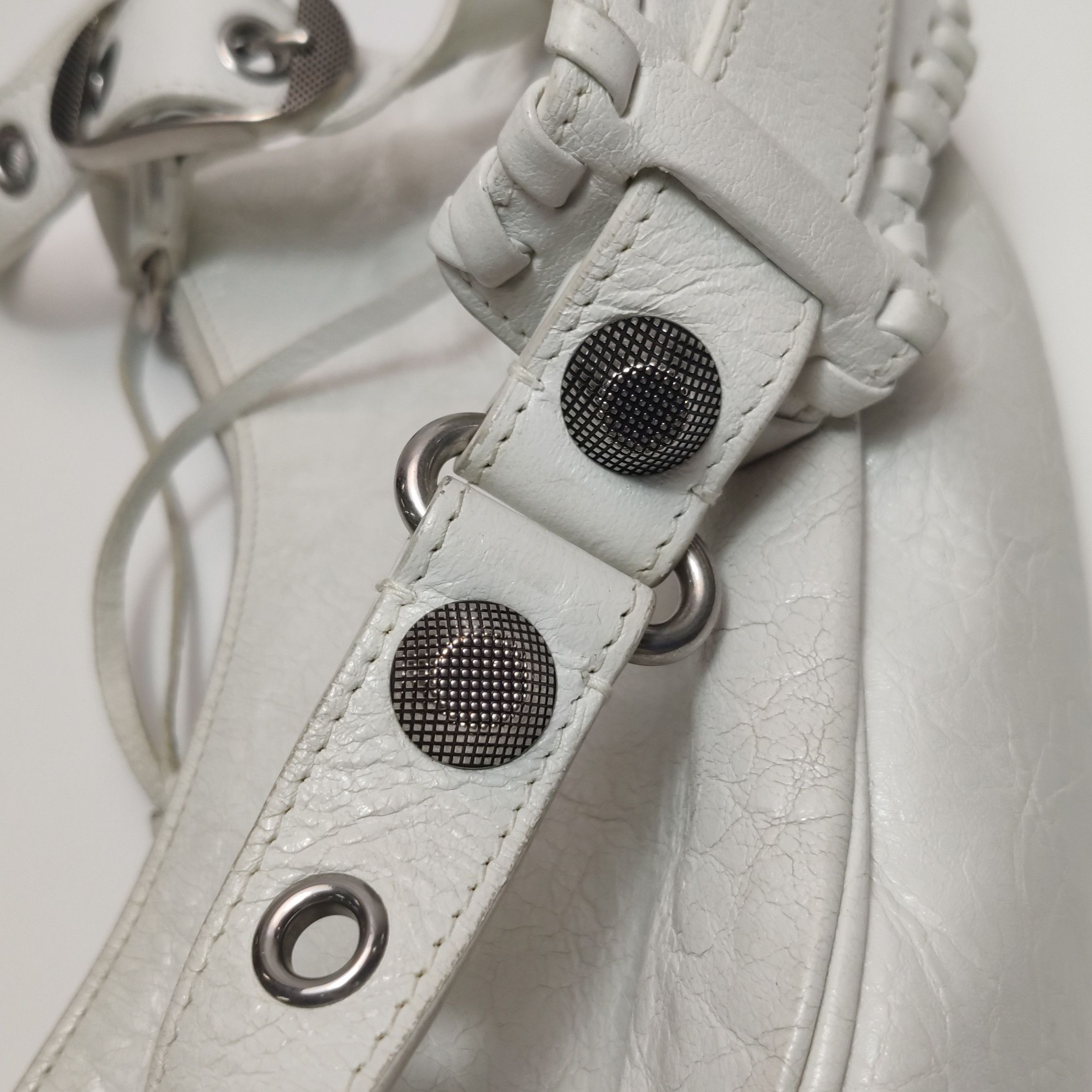 Balenciaga Balenciaga Women os Shoulder Bags Size ONE SIZE - 16 Thumbnail