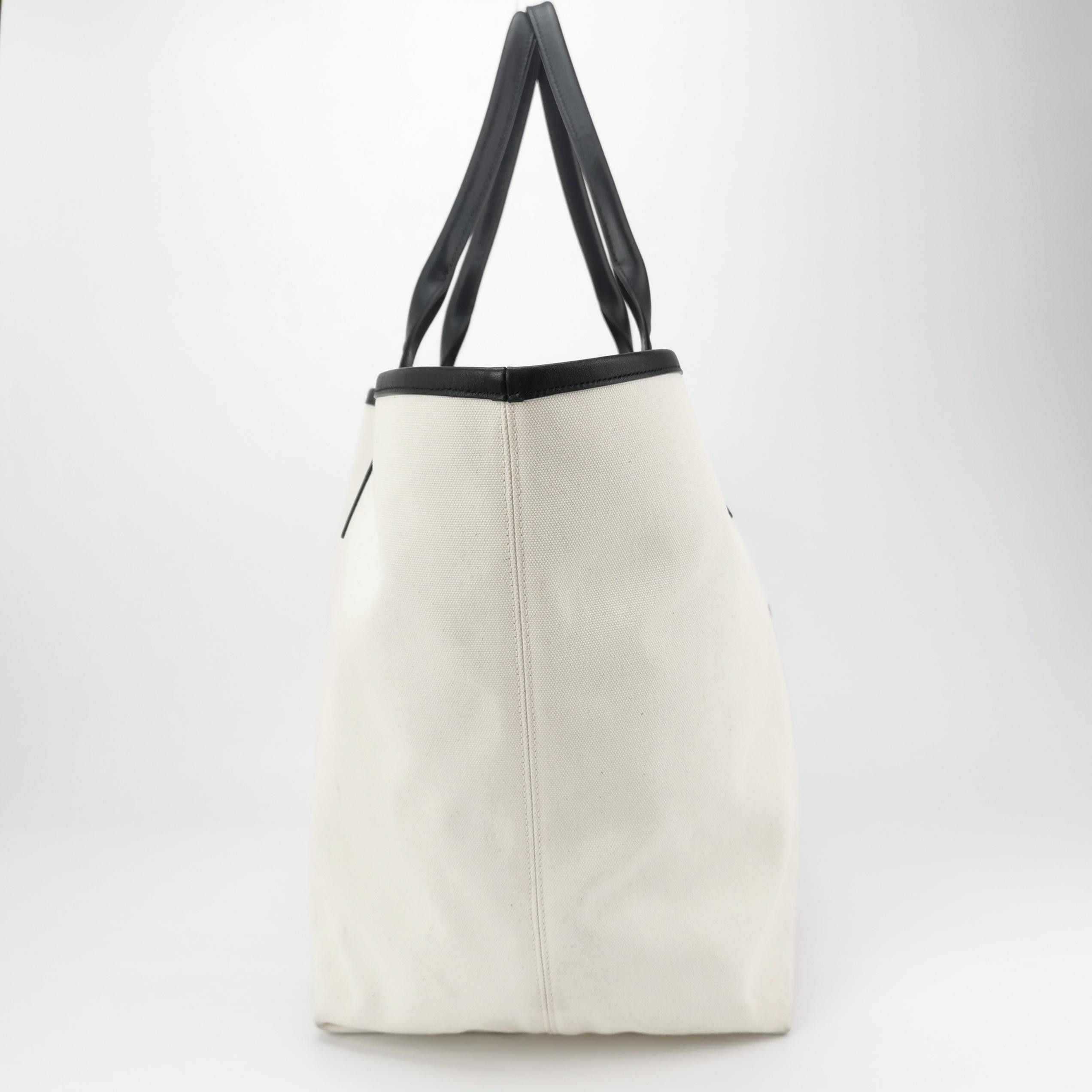 Balenciaga Balenciaga Women os Shoulder Bags Size ONE SIZE - 4 Thumbnail