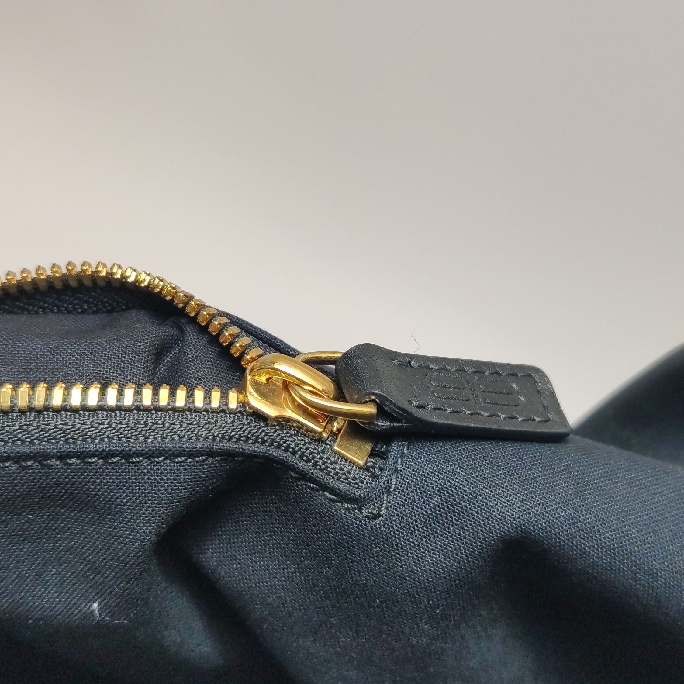 Balenciaga Balenciaga Women os Shoulder Bags Size ONE SIZE - 15 Thumbnail