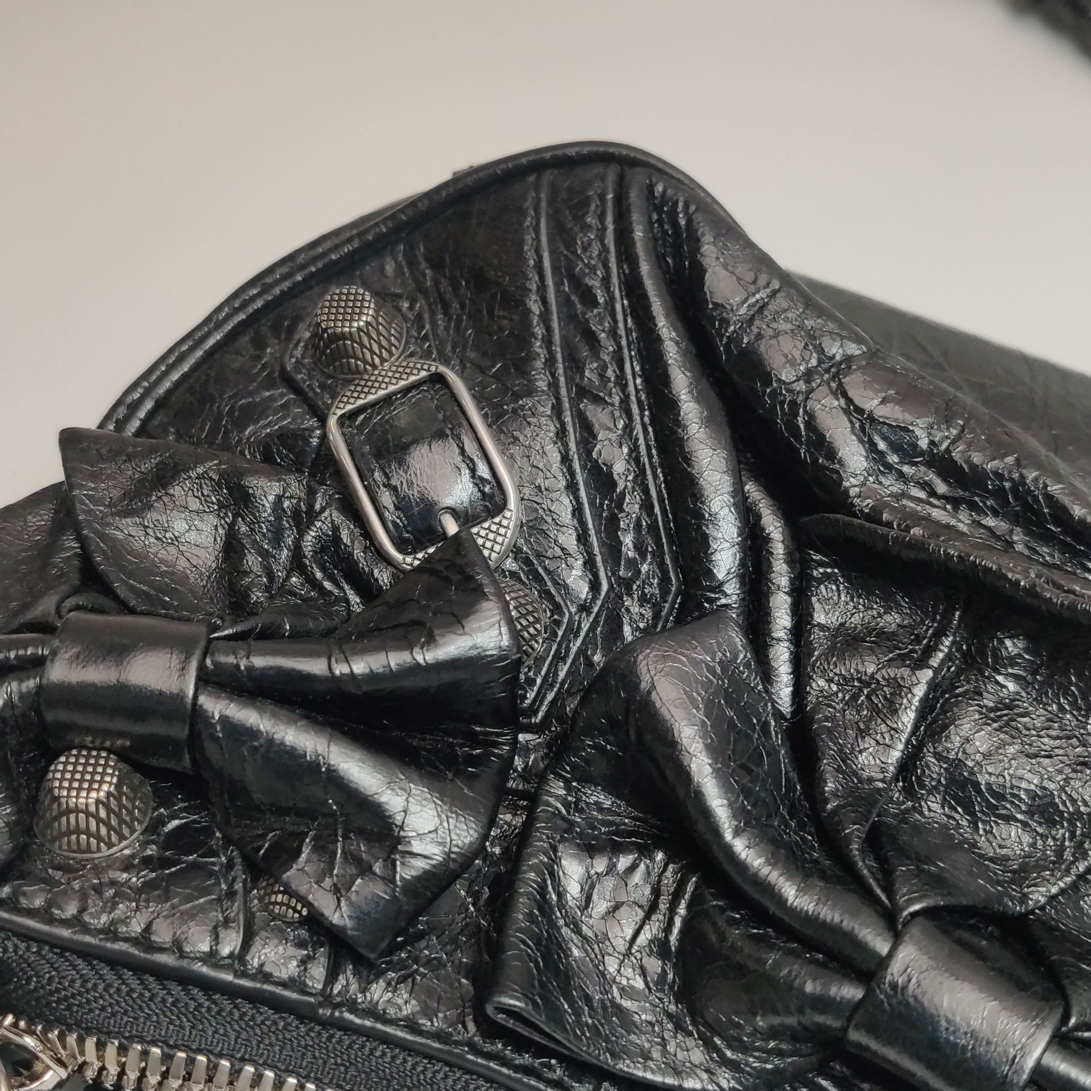 Balenciaga Balenciaga Women os Shoulder Bags Size ONE SIZE - 18 Thumbnail