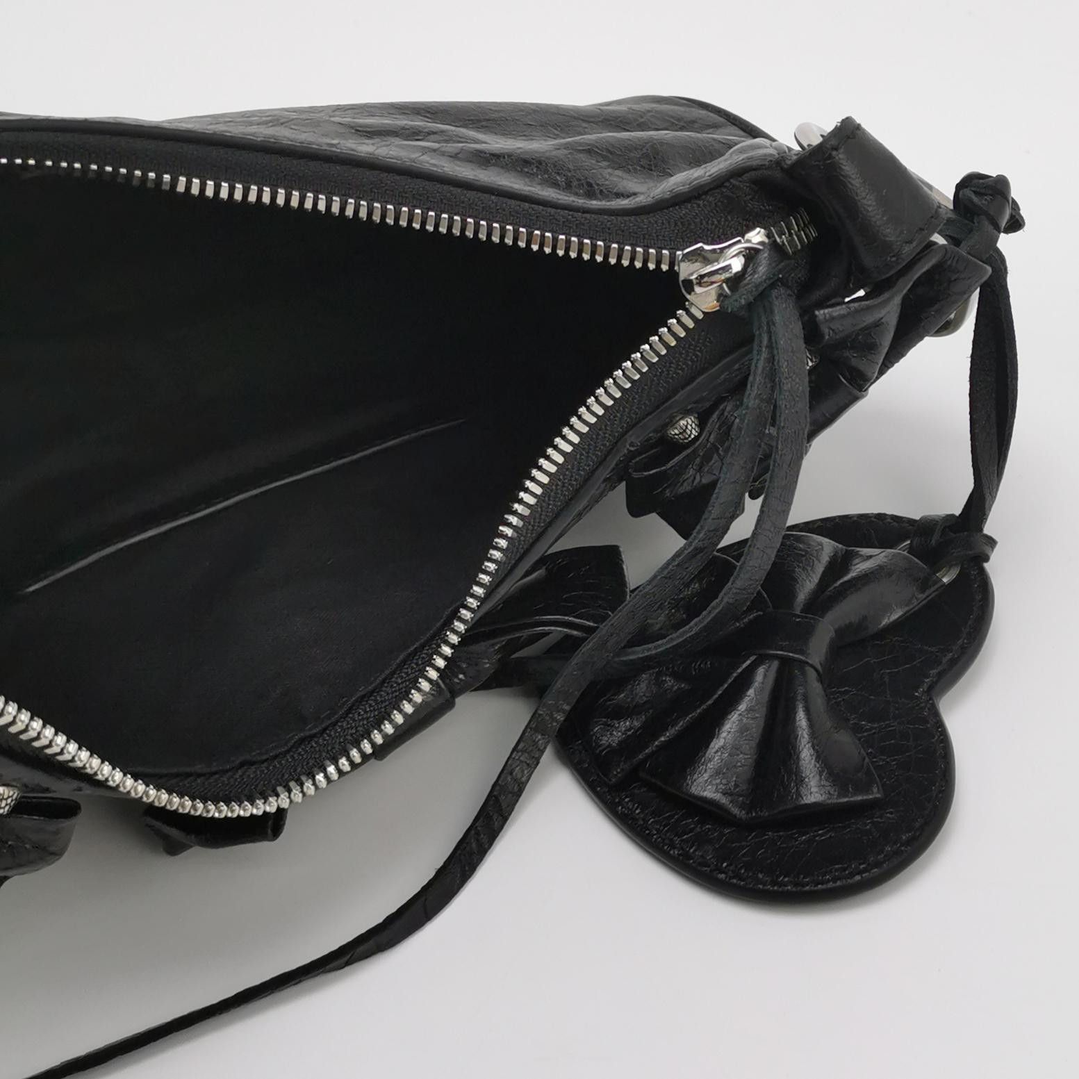 Balenciaga Balenciaga Women os Shoulder Bags Size ONE SIZE - 7 Thumbnail