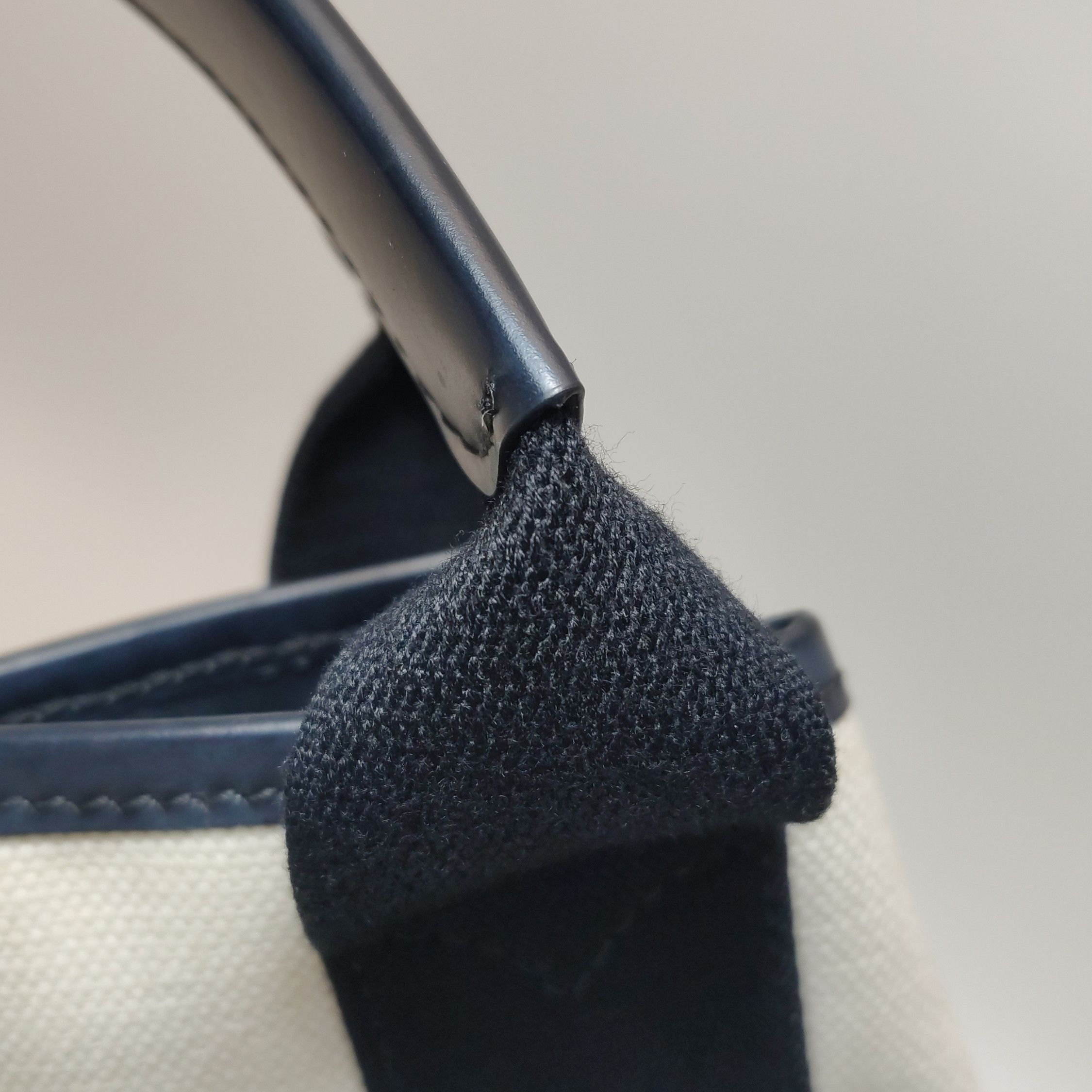 Balenciaga Balenciaga Women os Tote Bags Size ONE SIZE - 23 Thumbnail