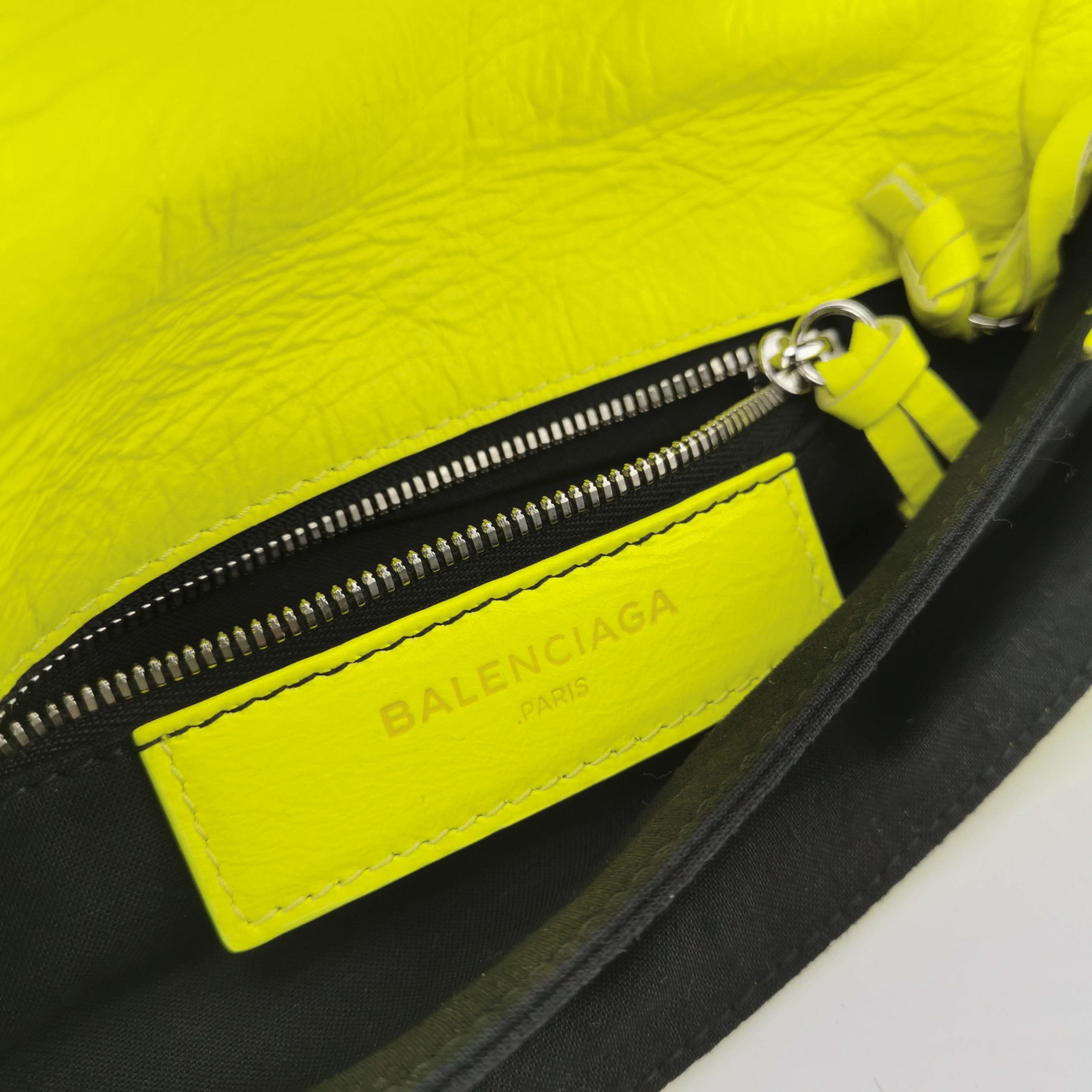 Balenciaga Balenciaga Women os Crossbody Bags Size ONE SIZE - 8 Thumbnail