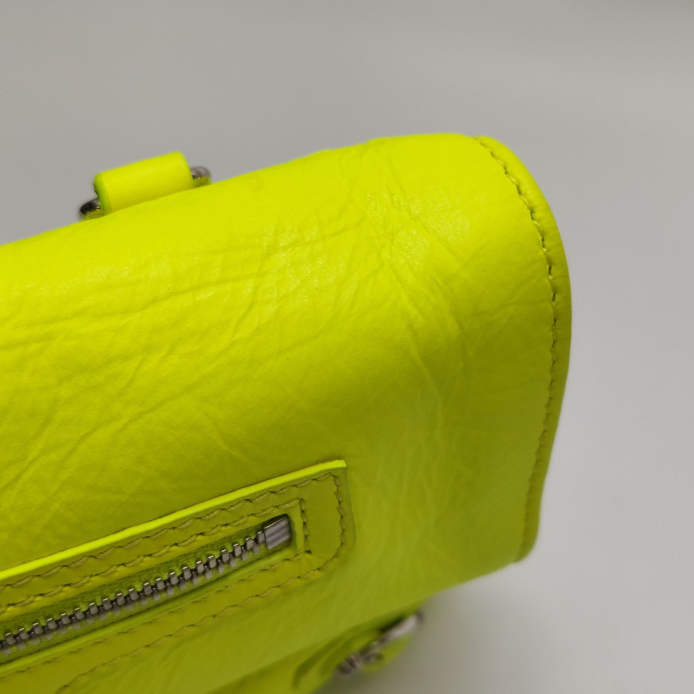 Balenciaga Balenciaga Women os Crossbody Bags Size ONE SIZE - 20 Thumbnail