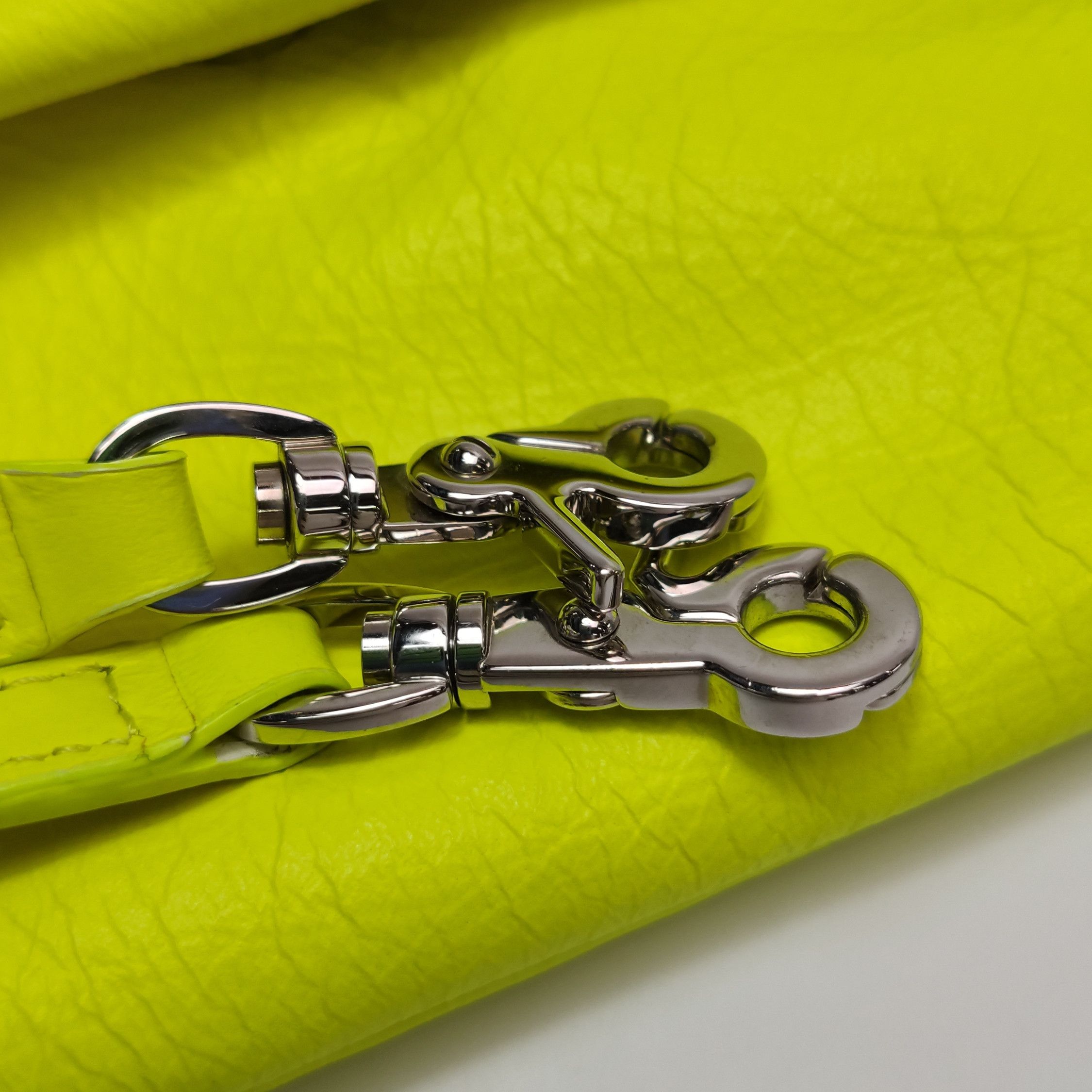 Balenciaga Balenciaga Women os Crossbody Bags Size ONE SIZE - 14 Thumbnail