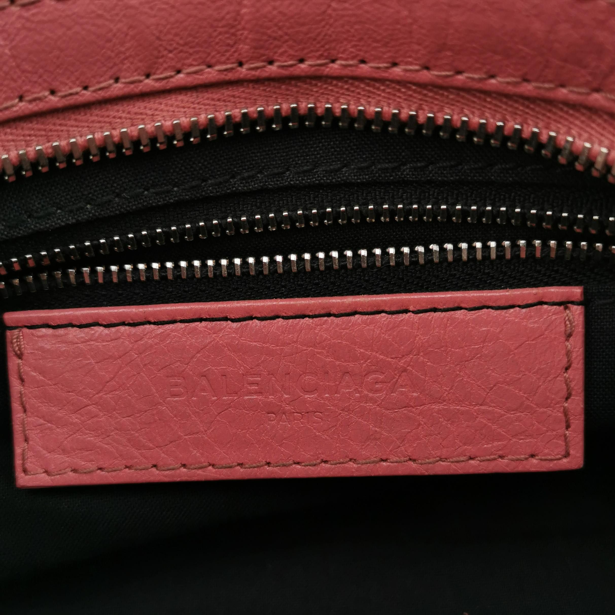 Balenciaga Balenciaga Women os Shoulder Bags Size ONE SIZE - 8 Thumbnail