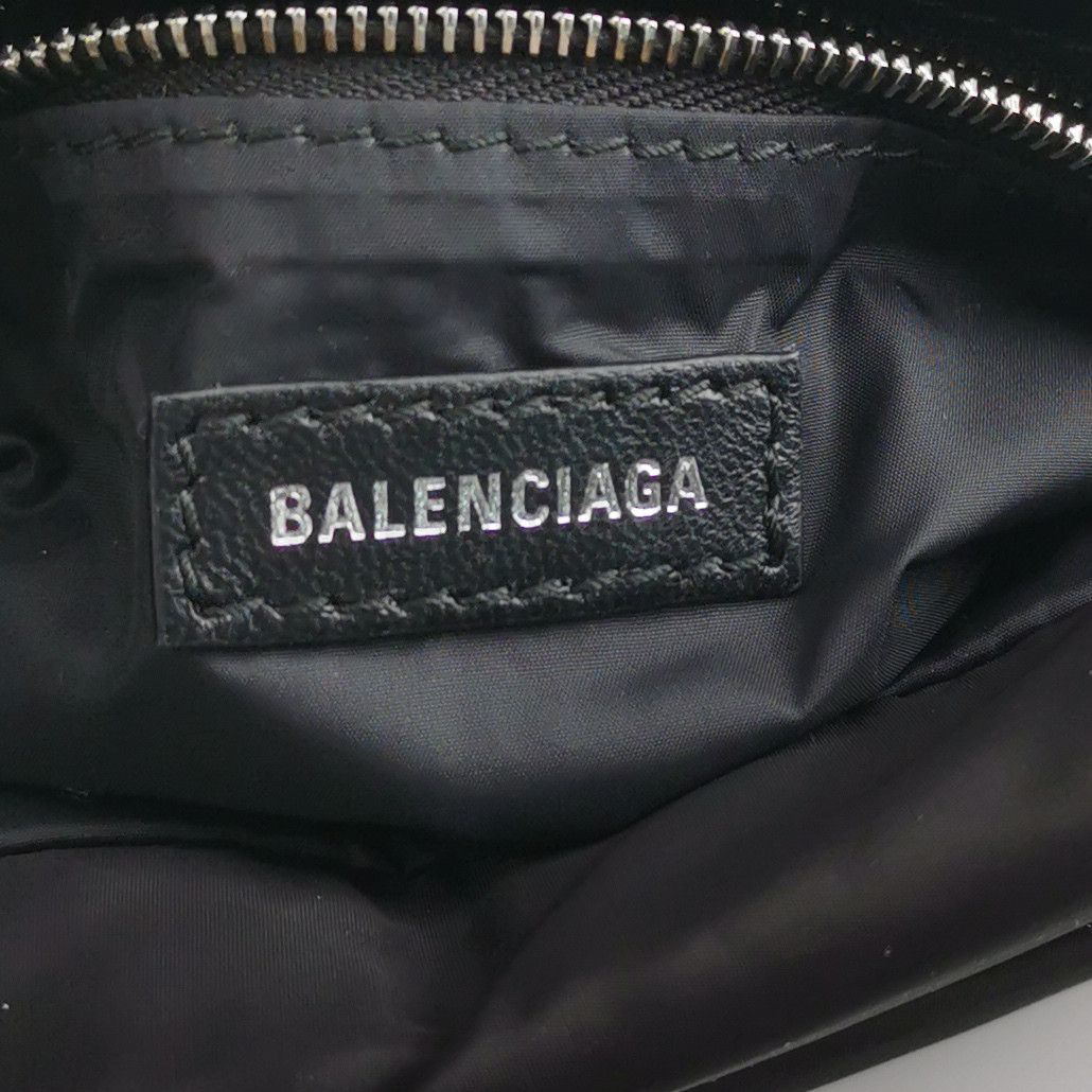 Balenciaga Balenciaga Women os Shoulder Bags Size ONE SIZE - 7 Thumbnail