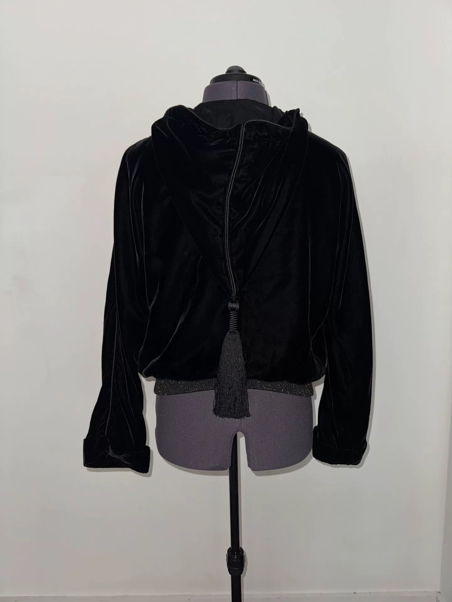 Saint Laurent Paris Saint Laurent Velvet Tassel Zip Jacket Size 48 Size US M / EU 48-50 / 2 - 7 Thumbnail