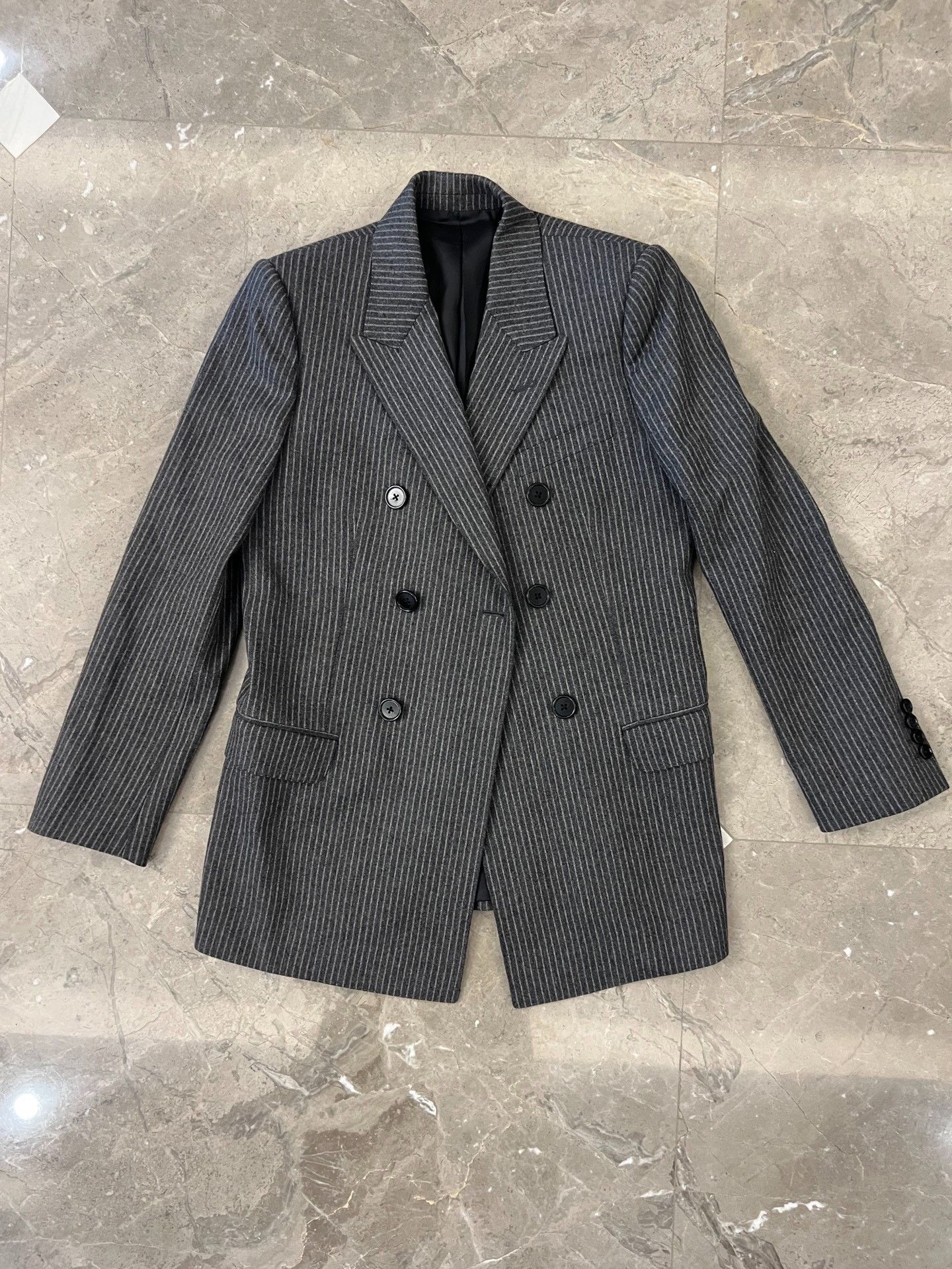 Celine Celine Pinstripe Wool Double Breasted Blazer Size 36 Size XS / US 0-2 / IT 36-38 - 2 Thumbnail