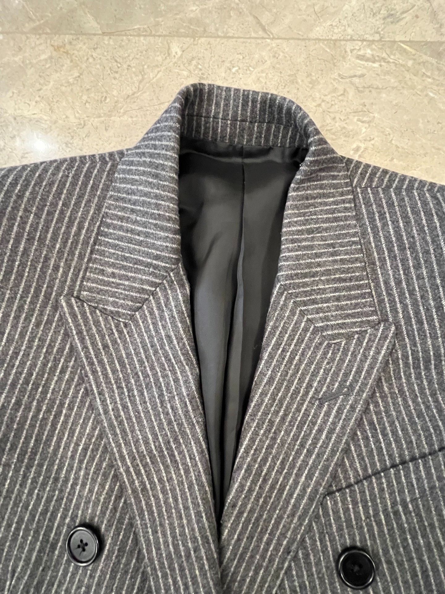 Celine Celine Pinstripe Wool Double Breasted Blazer Size 36 Size XS / US 0-2 / IT 36-38 - 6 Thumbnail