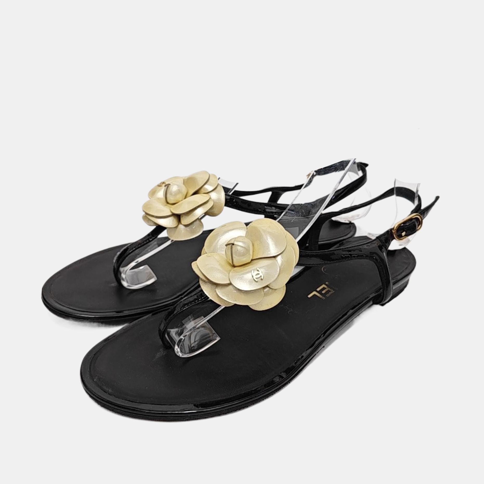 Chanel Chanel Camellia Patent Leather Sandals Size 35.5 Size US 5.5 / IT 35.5 - 2 Thumbnail