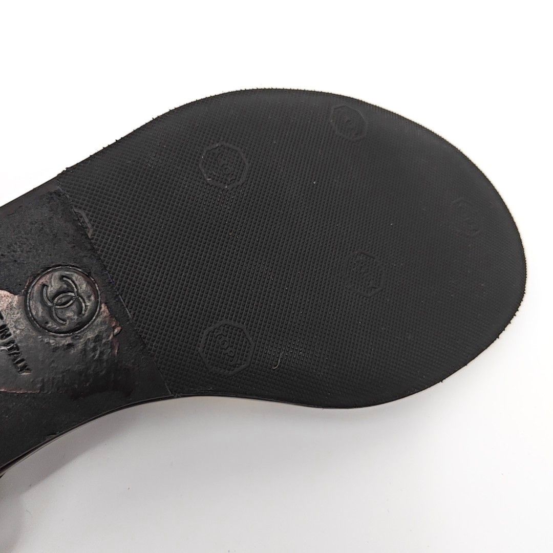 Chanel Chanel Camellia Patent Leather Sandals Size 35.5 Size US 5.5 / IT 35.5 - 11 Thumbnail