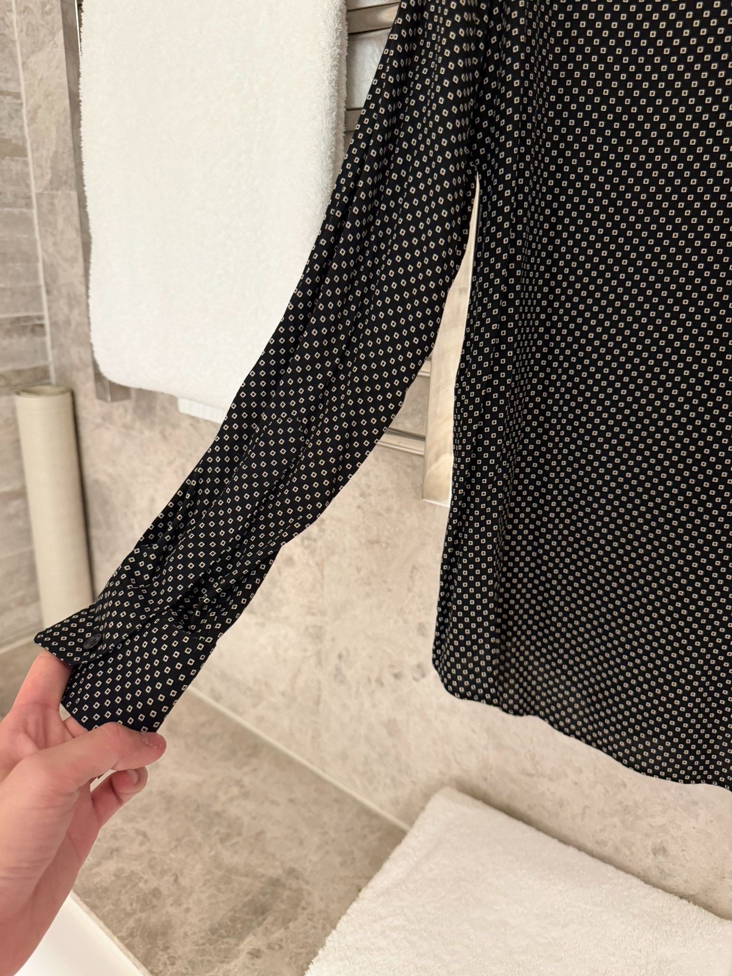 Celine Celine Geometric Print Button Up Shirt Size L Size US L / EU 52-54 / 3 - 6 Thumbnail