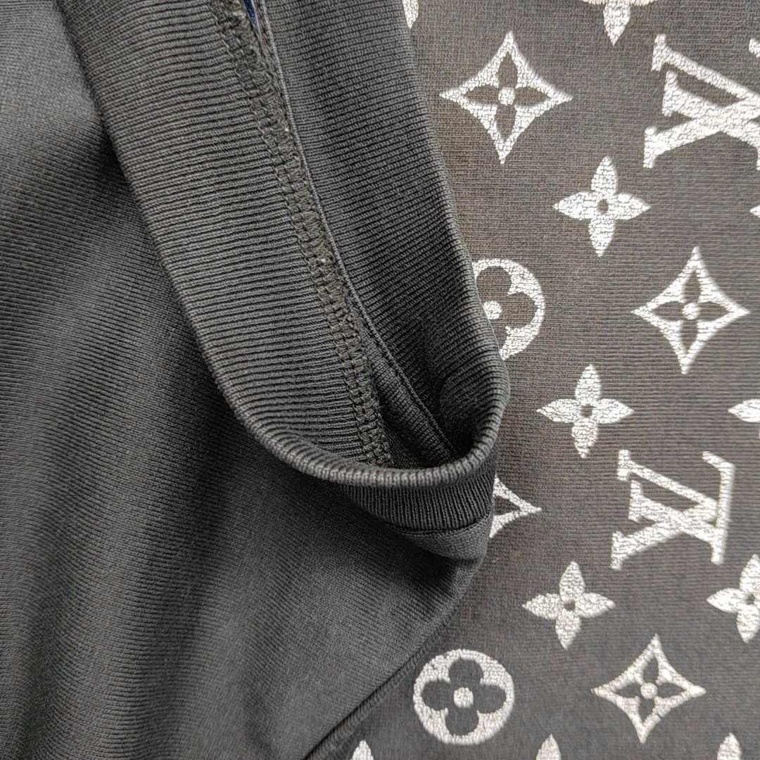 Louis Vuitton Louis Vuitton Monogram Short Sleeve T-Shirt Size M Size US M / EU 48-50 / 2 - 5 Thumbnail