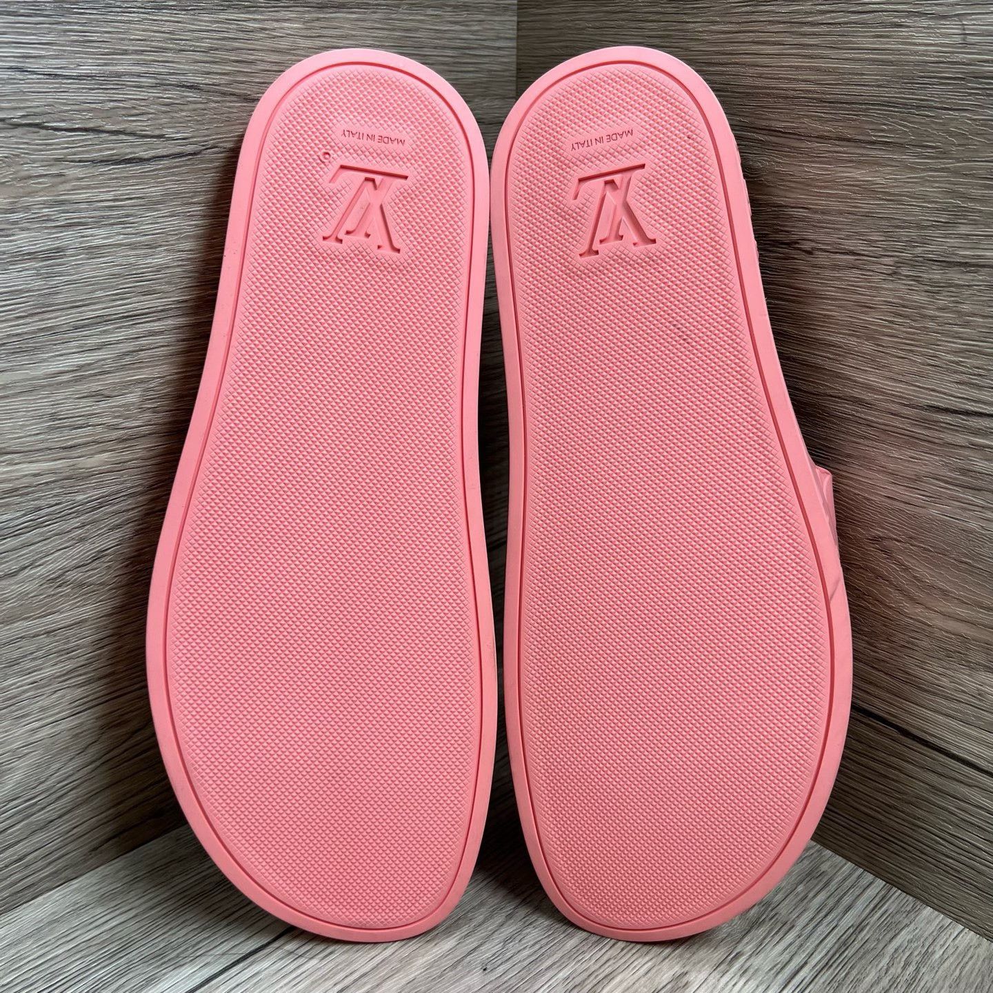 Louis Vuitton Louis Vuitton Waterfront Monogram Slides Size 8 Size US 8 / EU 41 - 6 Thumbnail