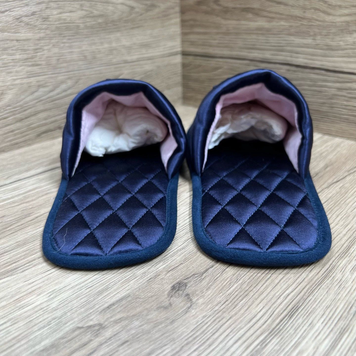 Louis Vuitton Louis Vuitton Embroidered Satin Suite Slippers Size 38 Size US 8 / IT 38 - 6 Thumbnail