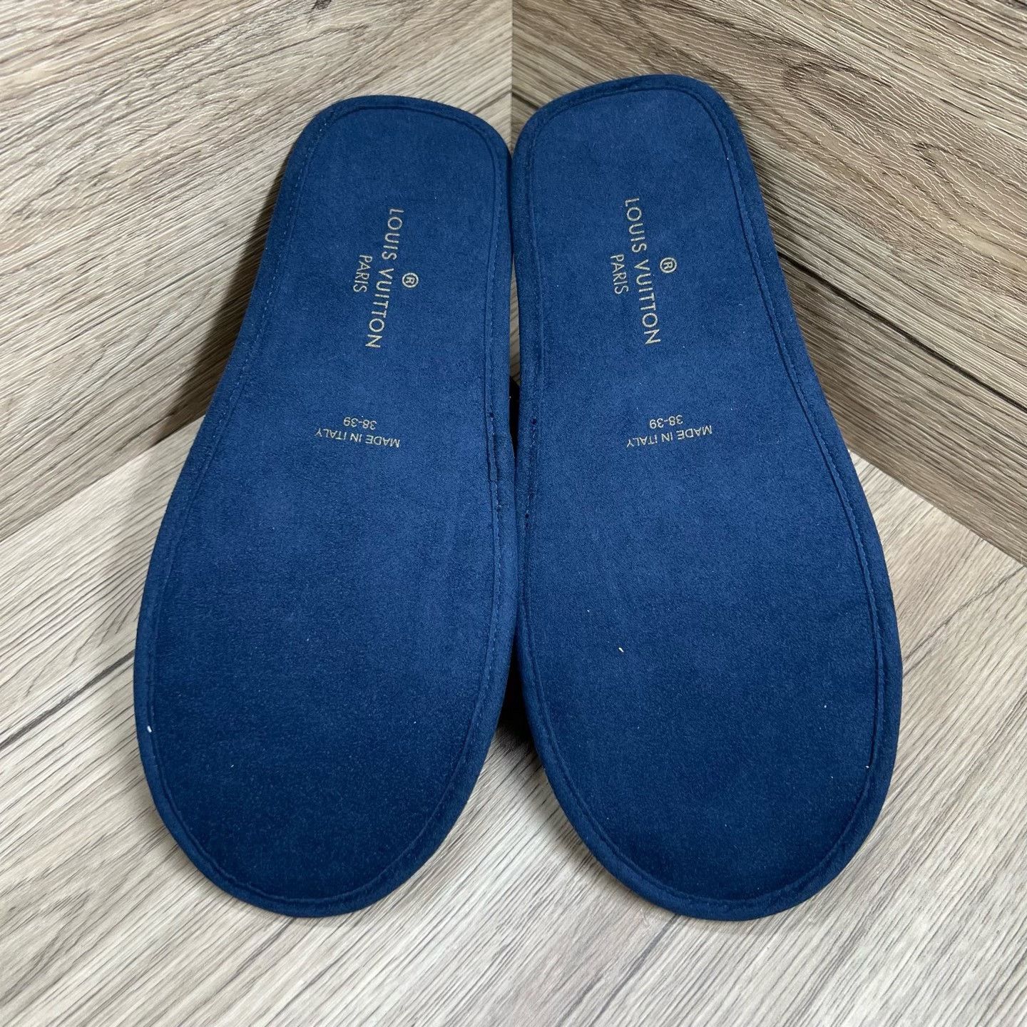 Louis Vuitton Louis Vuitton Embroidered Satin Suite Slippers Size 38 Size US 8 / IT 38 - 7 Thumbnail