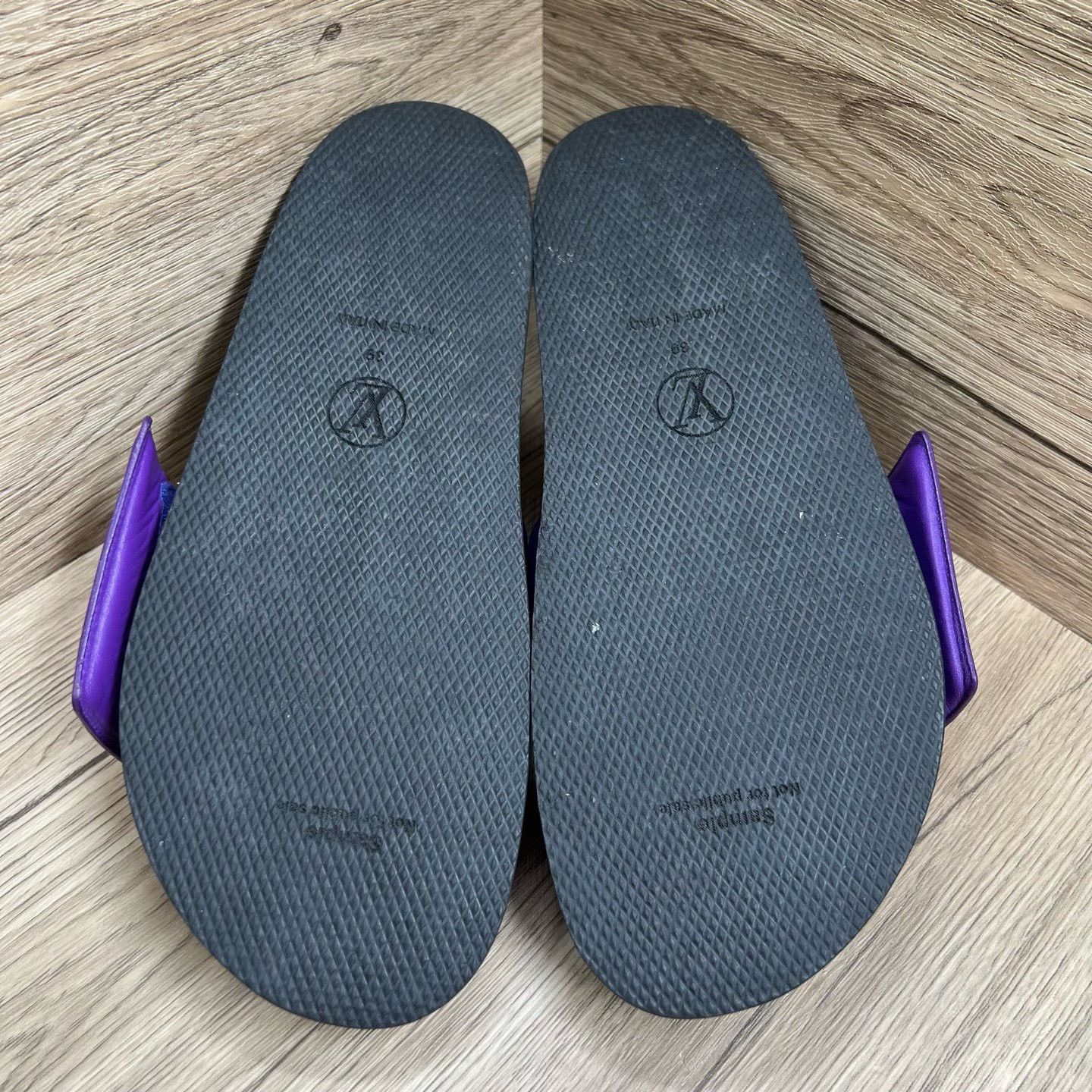Louis Vuitton Louis Vuitton Comfort Purple Logo Slides IT 39 Size US 9 / IT 39 - 6 Thumbnail