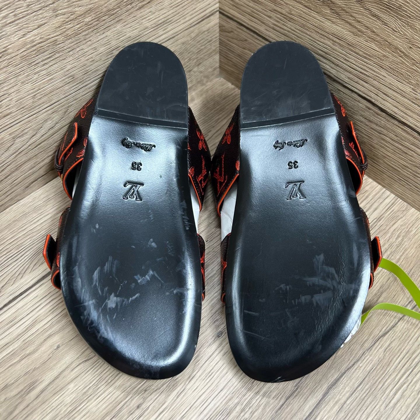 Louis Vuitton Louis Vuitton Monogram Bom Dia Sandals Size 35 Size US 5 / IT 35 - 6 Thumbnail