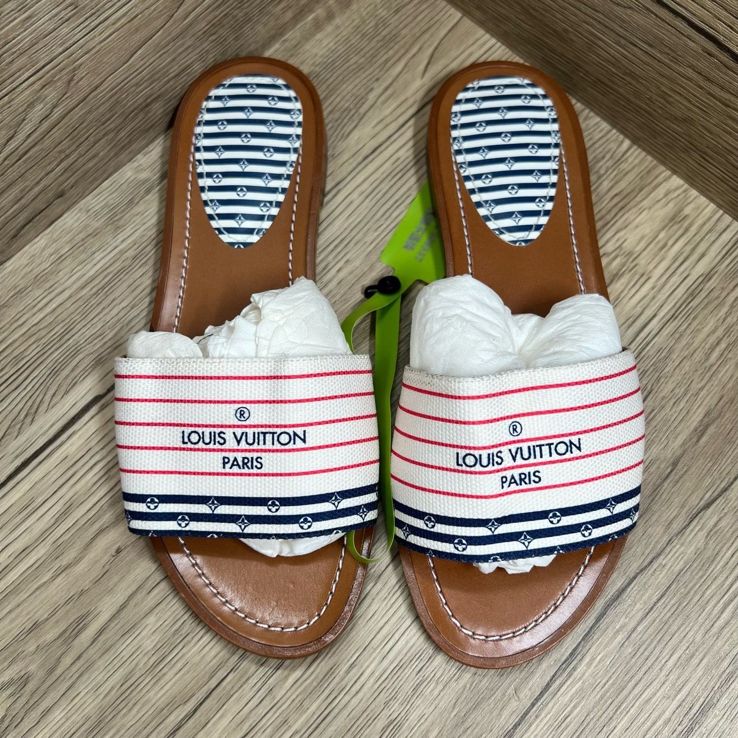 Louis Vuitton Louis Vuitton Lock It Striped Slides Size 36 Size US 6 / IT 36 - 3 Thumbnail