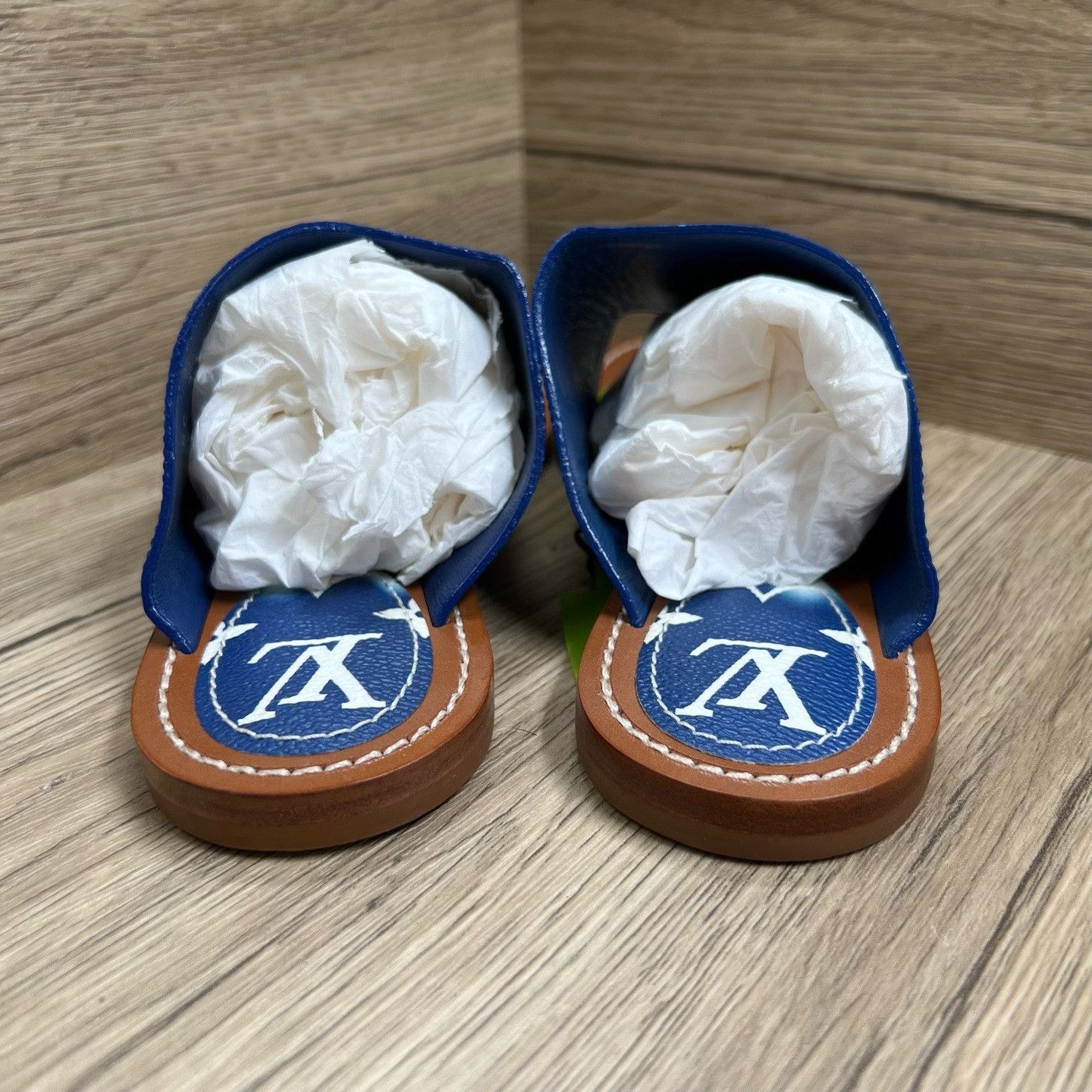 Louis Vuitton Louis Vuitton Palma Monogram Thong Sandals Size 36 Size US 5 / IT 35 - 5 Thumbnail