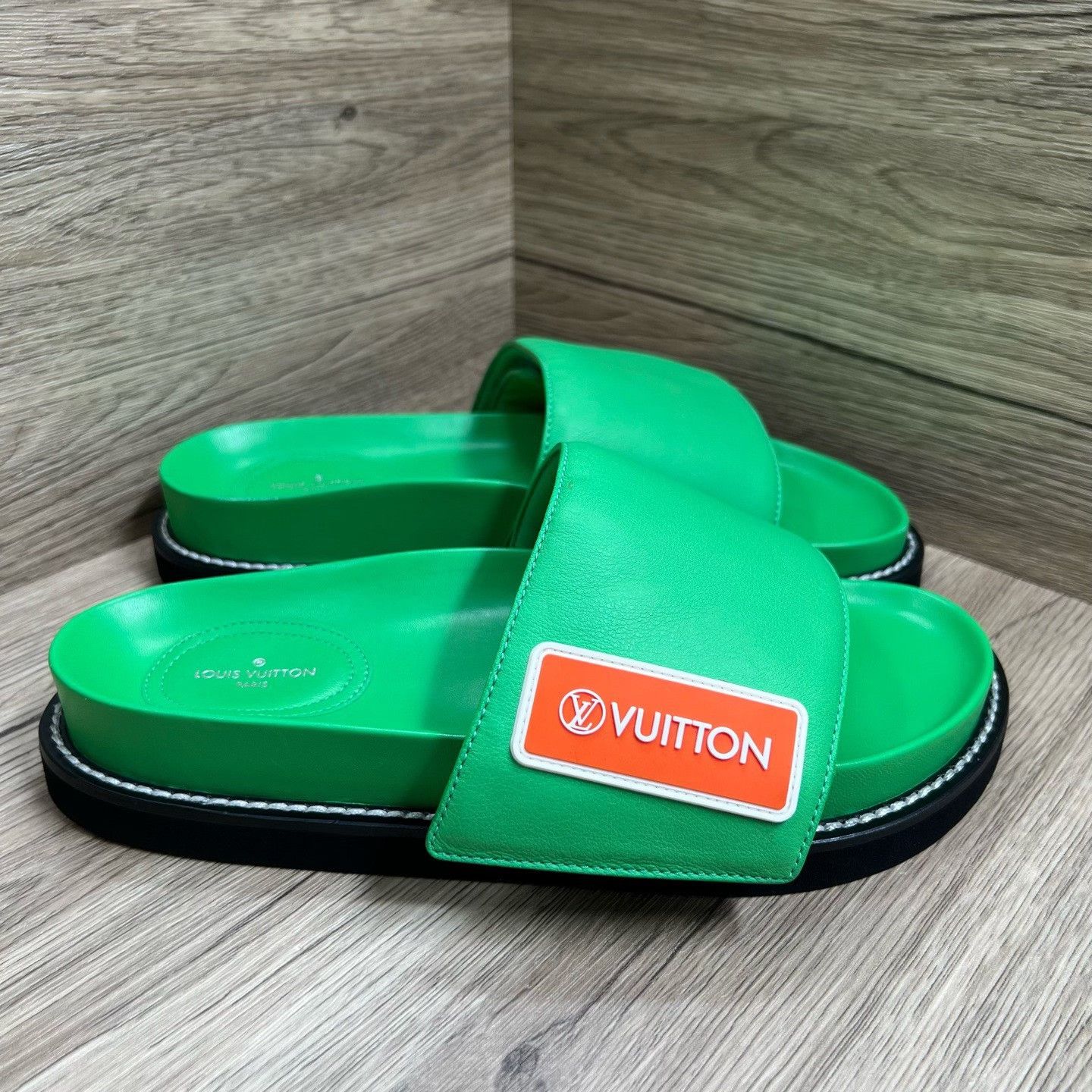 Louis Vuitton Louis Vuitton Green Comfort Sandals Size 38 Size US 8 / IT 38 - 4 Thumbnail