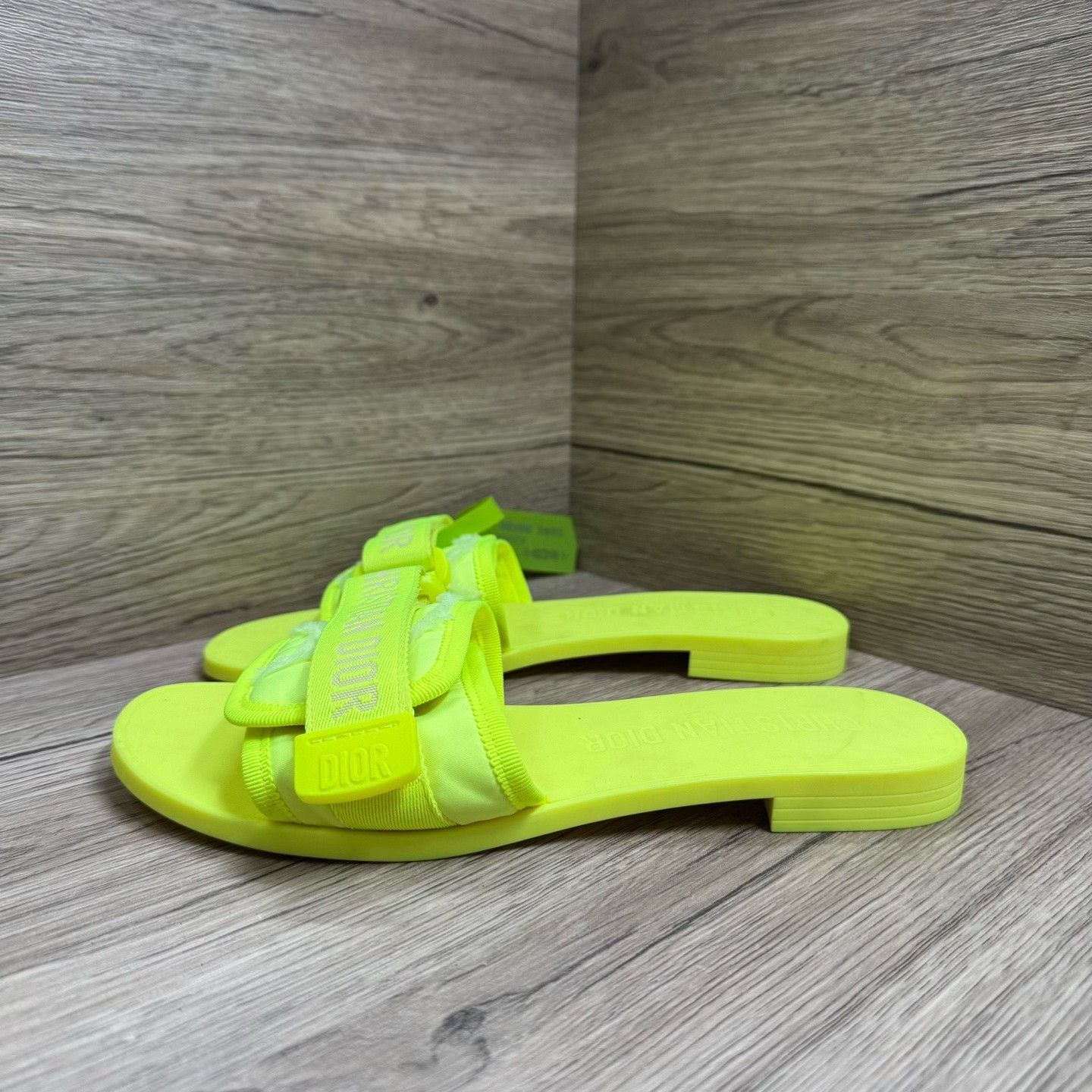 Dior Dior Neon Green Sandals Size 38 Size US 8 / IT 38 - 2 Thumbnail