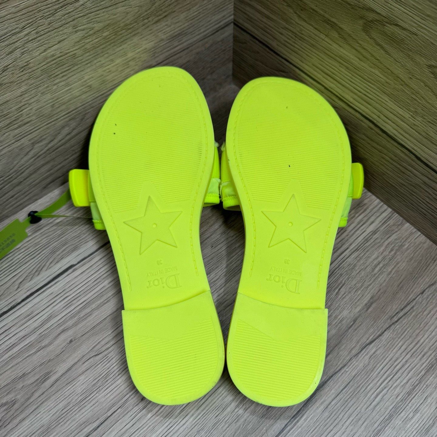 Dior Dior Neon Green Sandals Size 38 Size US 8 / IT 38 - 6 Thumbnail