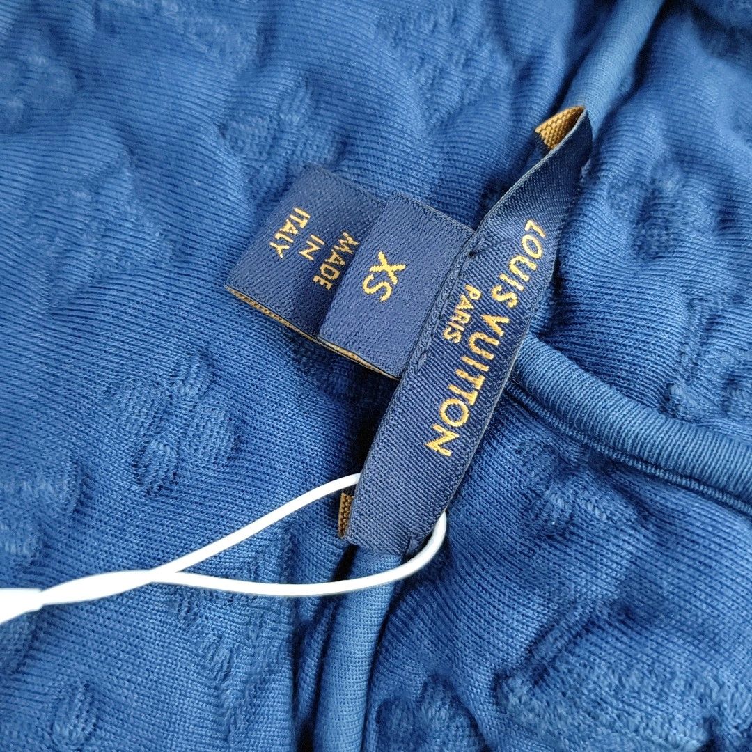 Louis Vuitton Louis Vuitton Monogram Zip Up Hoodie Size XS Size XS / US 0-2 / IT 36-38 - 6 Thumbnail