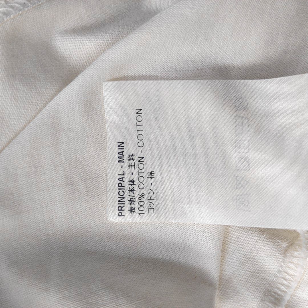 Louis Vuitton Louis Vuitton Graphic Print T-Shirt Size L Size US L / EU 52-54 / 3 - 3 Thumbnail