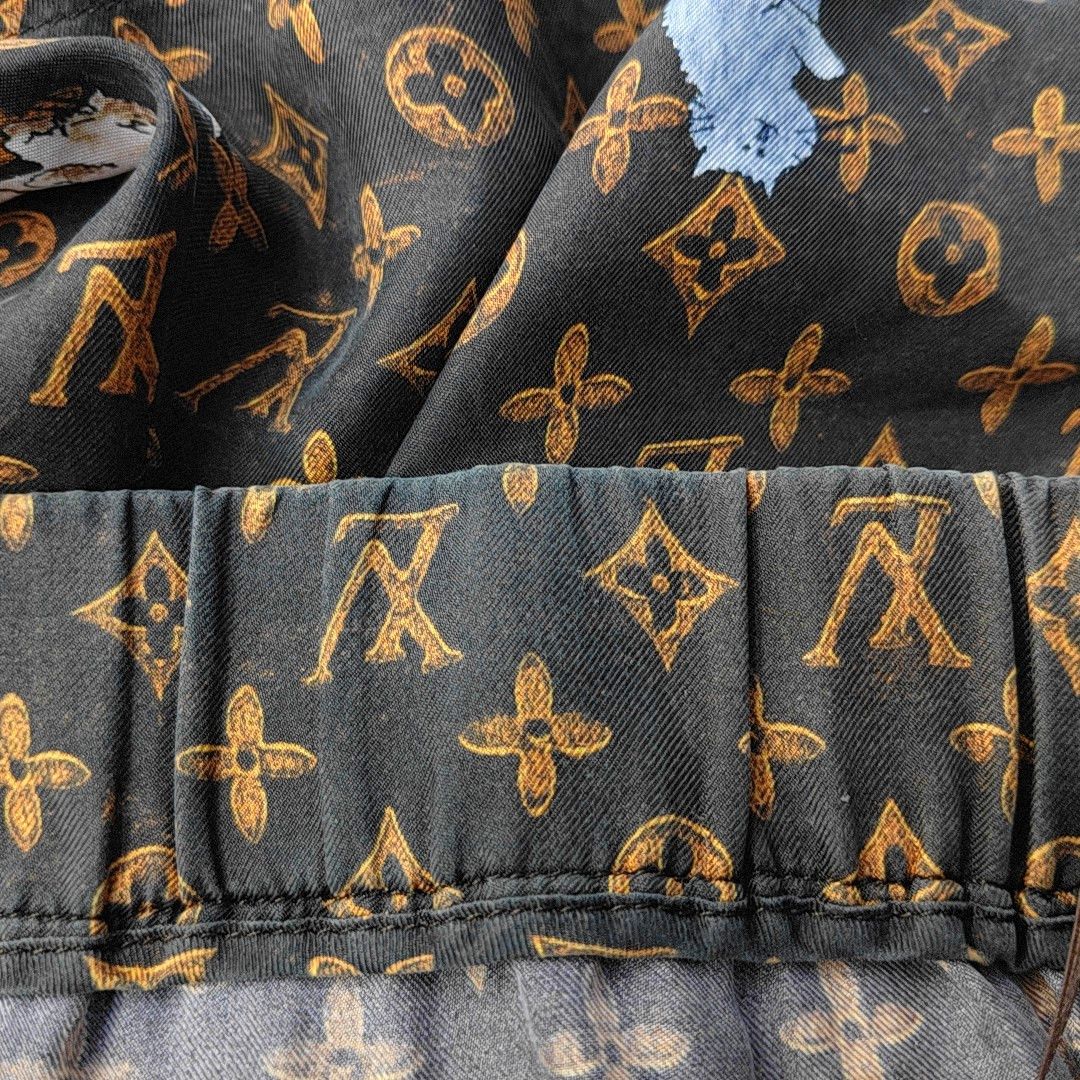 Louis Vuitton Louis Vuitton Monogram Silk Shorts Size 34 Size 25" / US 0 / IT 36 - 5 Thumbnail