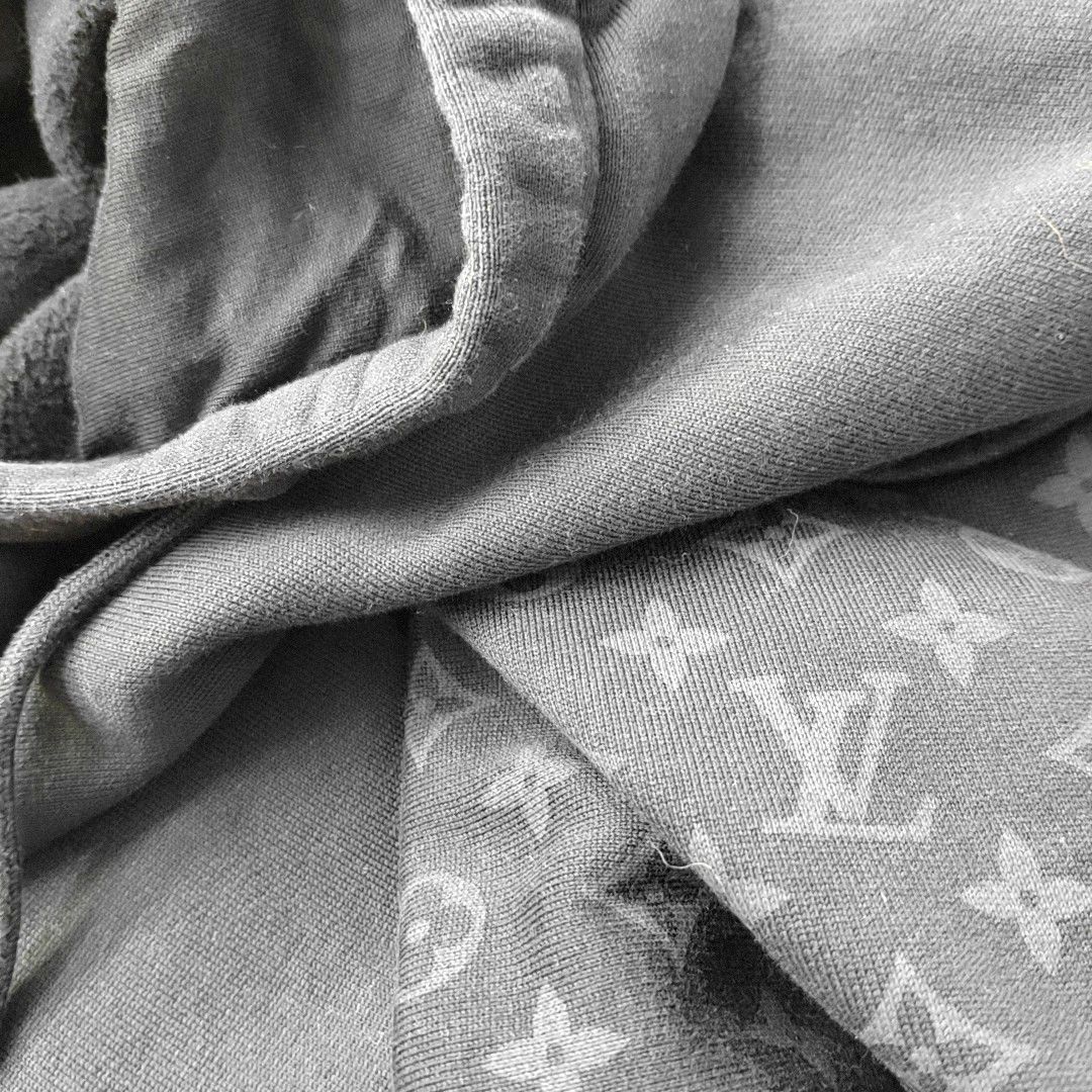 Louis Vuitton Louis Vuitton Monogram Hoodie XL Size US XL / EU 56 / 4 - 6 Thumbnail
