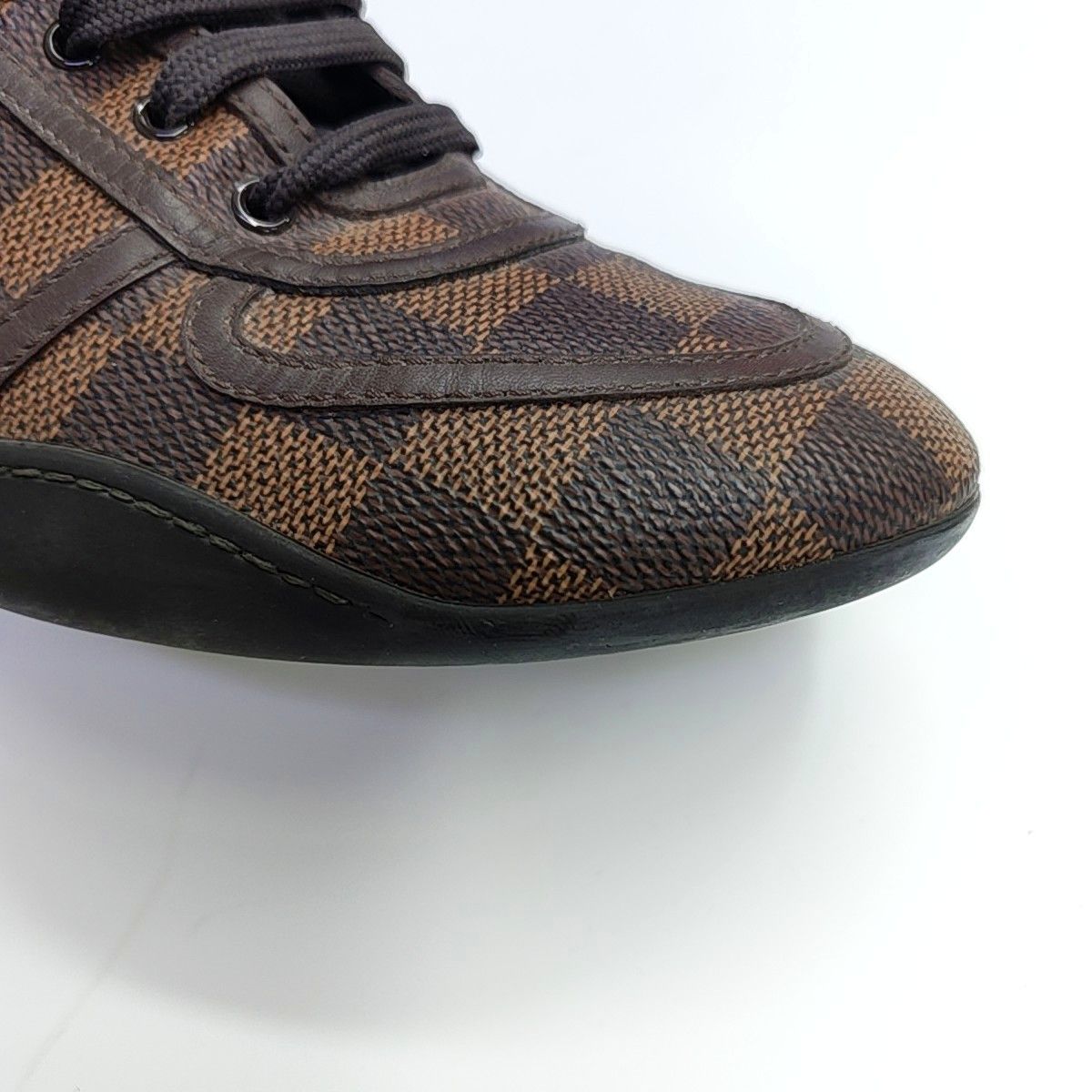 Louis Vuitton Louis Vuitton Damier Low-Top Sneakers Size 37 Size US 7 / IT 37 - 7 Thumbnail