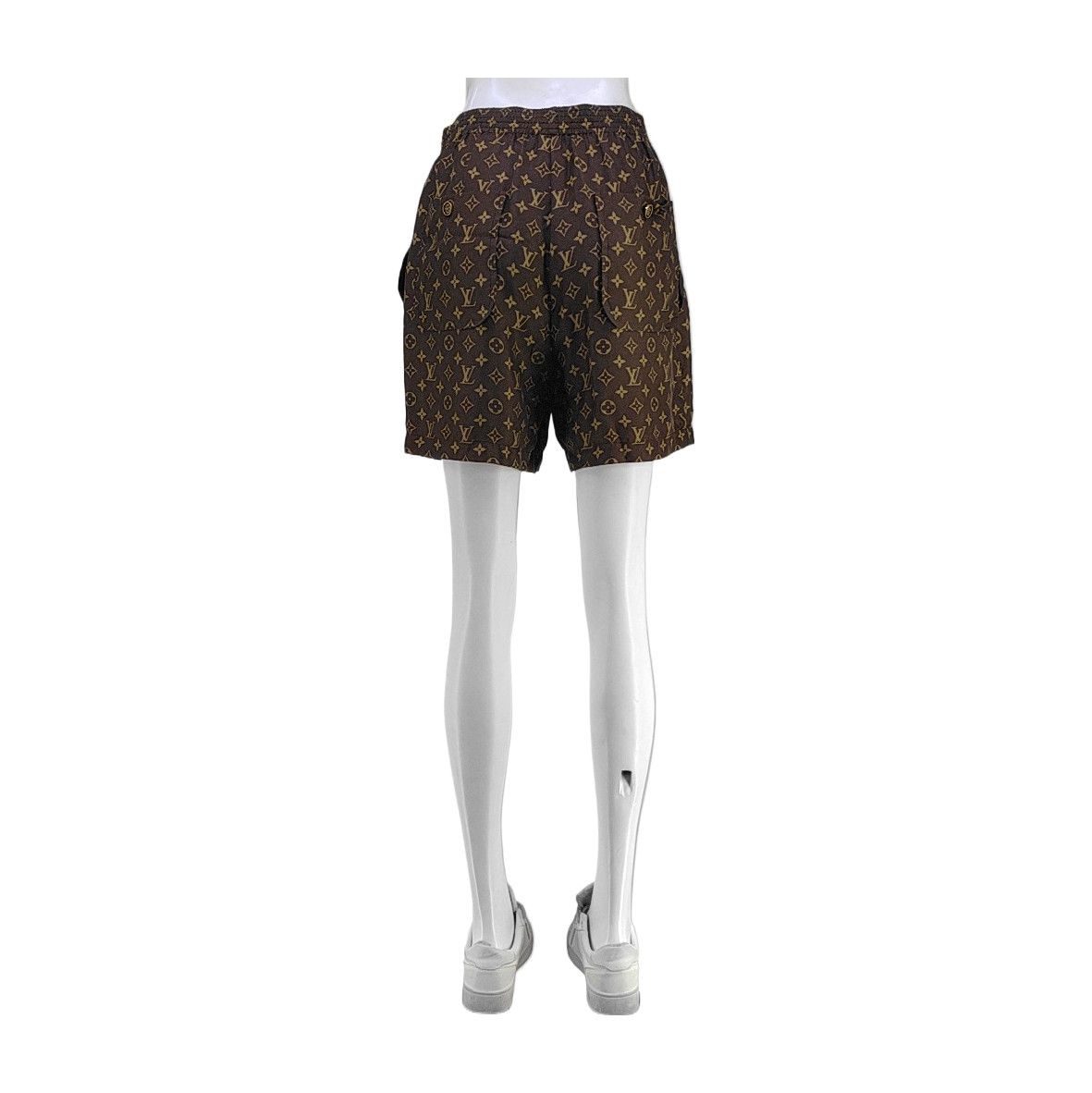 Louis Vuitton LOUIS VUITTON Monogram Print Silk Shorts Size 34 Size 24" / US 00 / IT 34 - 2 Thumbnail