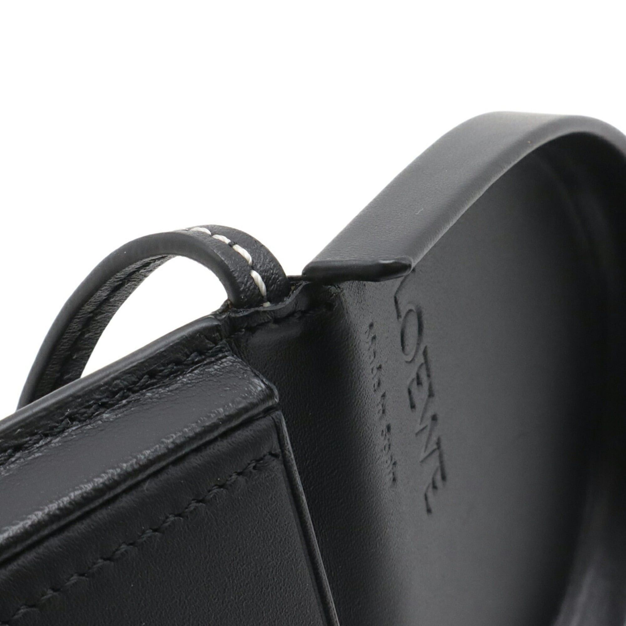 Loewe LOEWE Anagram Heel Pouch Mini Shoulder Bag, Pouch, Pochette, Calf Leather, Black, 109.54.15 Size ONE SIZE - 9 Thumbnail