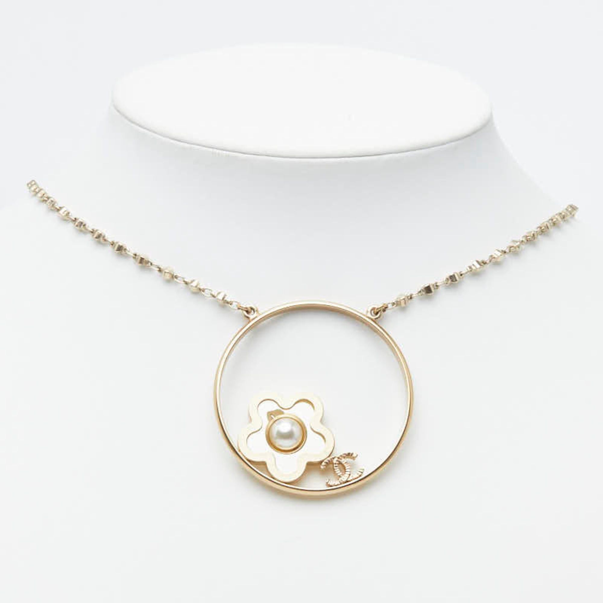 Chanel Chanel Coco Mark Camellia Necklace, Gold Plated, Faux Pearl, Women's. Size ONE SIZE - 8 Thumbnail