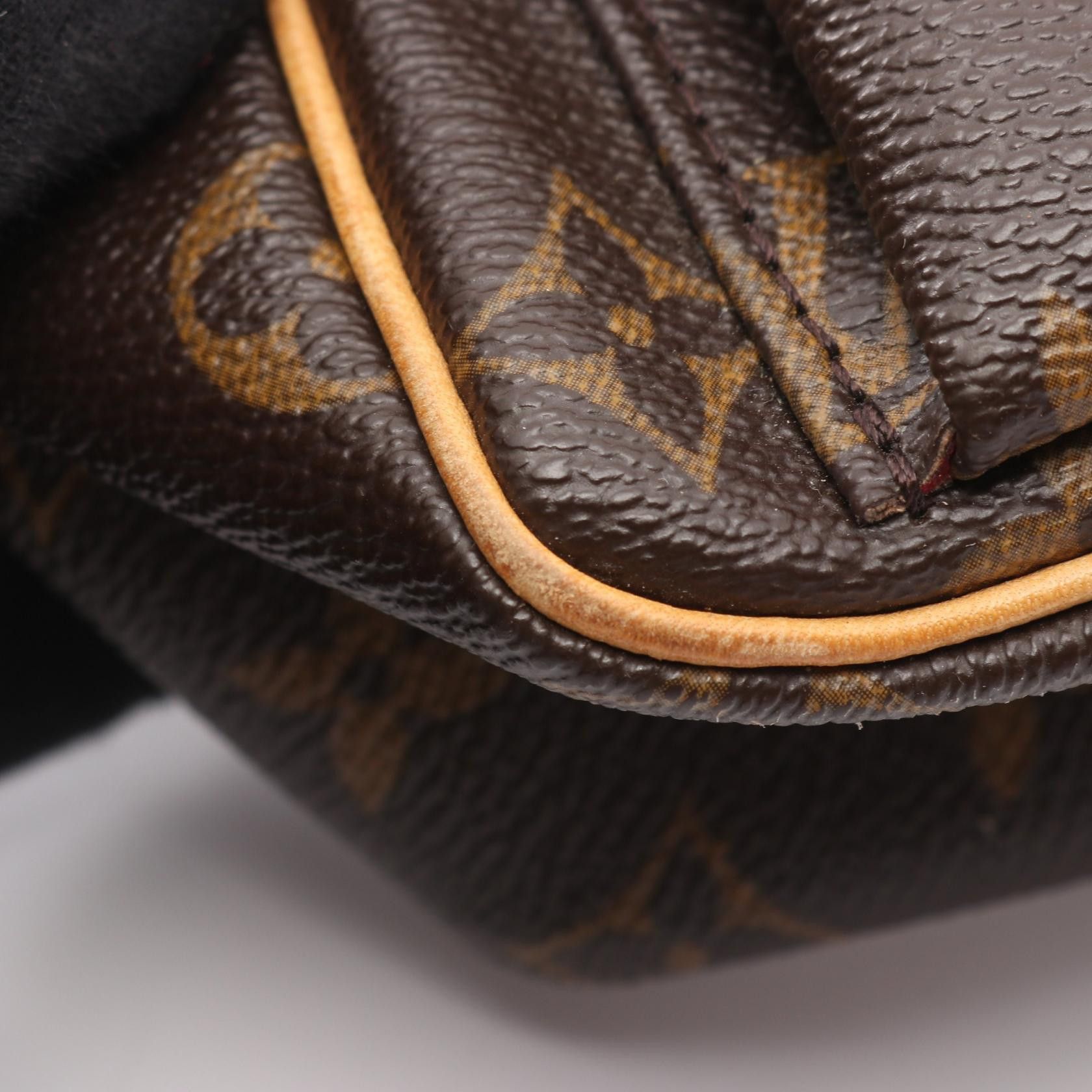 Louis Vuitton Louis Vuitton Louis Vuitton Vivasite PM Monogram Coated Canvas Shoulder Bag Textile Shoulder Bag M51165 DUTY FREE for USA Size ONE SIZE - 7 Thumbnail