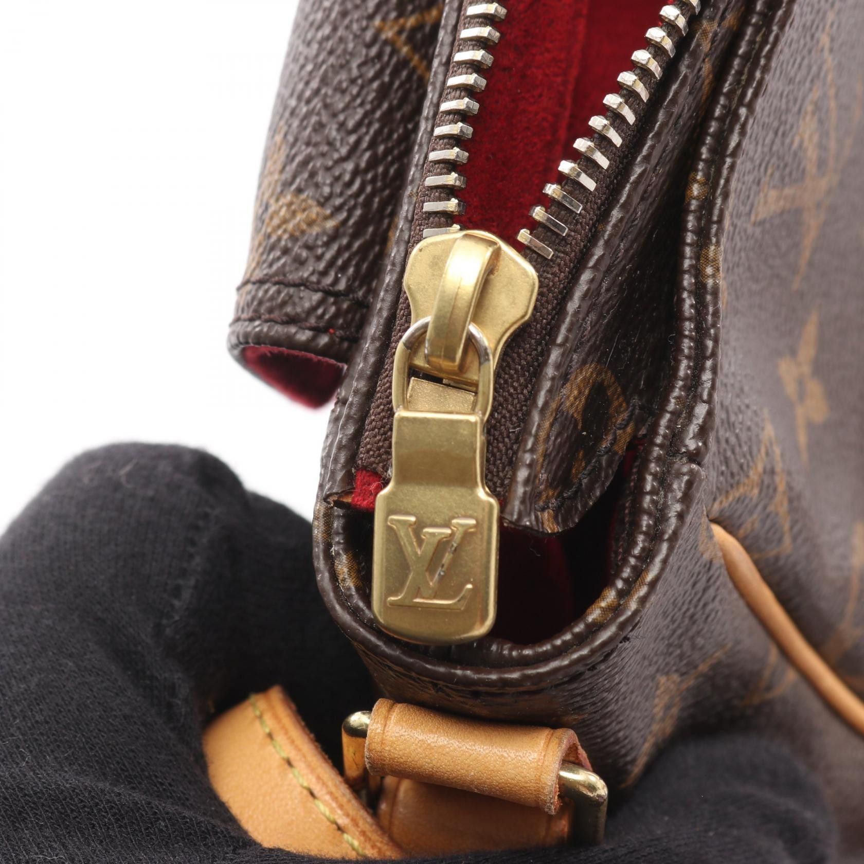 Louis Vuitton Louis Vuitton Louis Vuitton Vivasite PM Monogram Coated Canvas Shoulder Bag Textile Shoulder Bag M51165 DUTY FREE for USA Size ONE SIZE - 9 Thumbnail